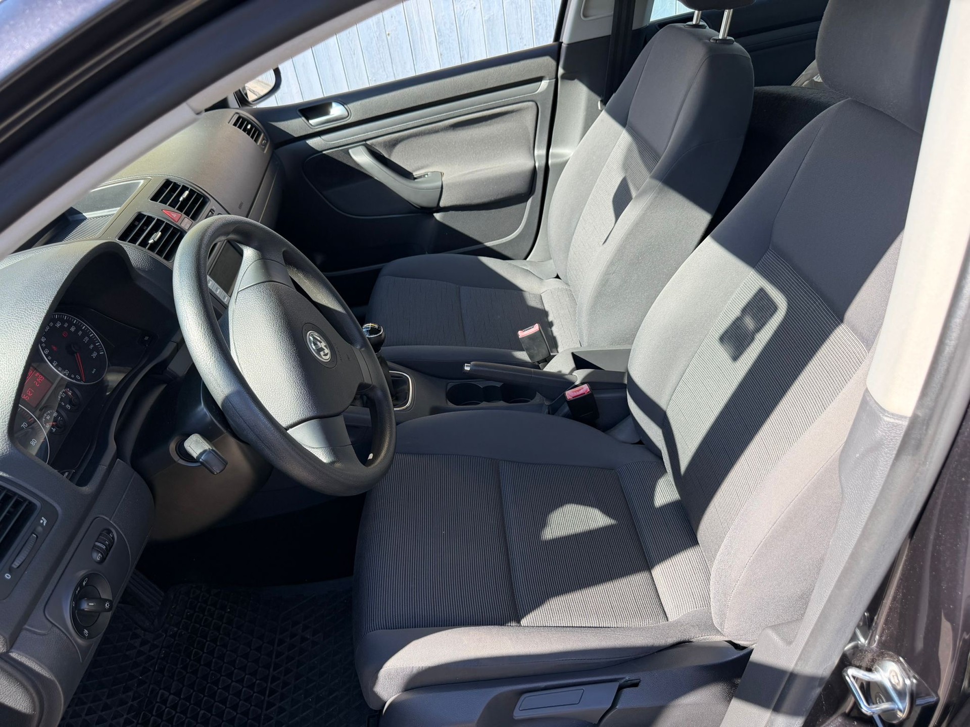 VW Golf 1.4 TSI Comfortline-image-7