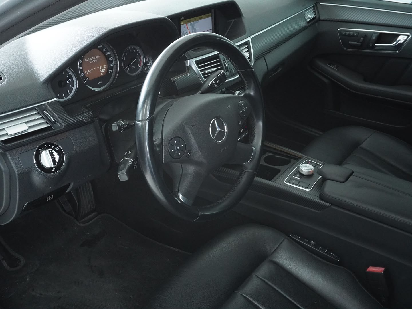MERCEDES-BENZ E 350 Elégance 4Matic 7G-Tronic-image-2