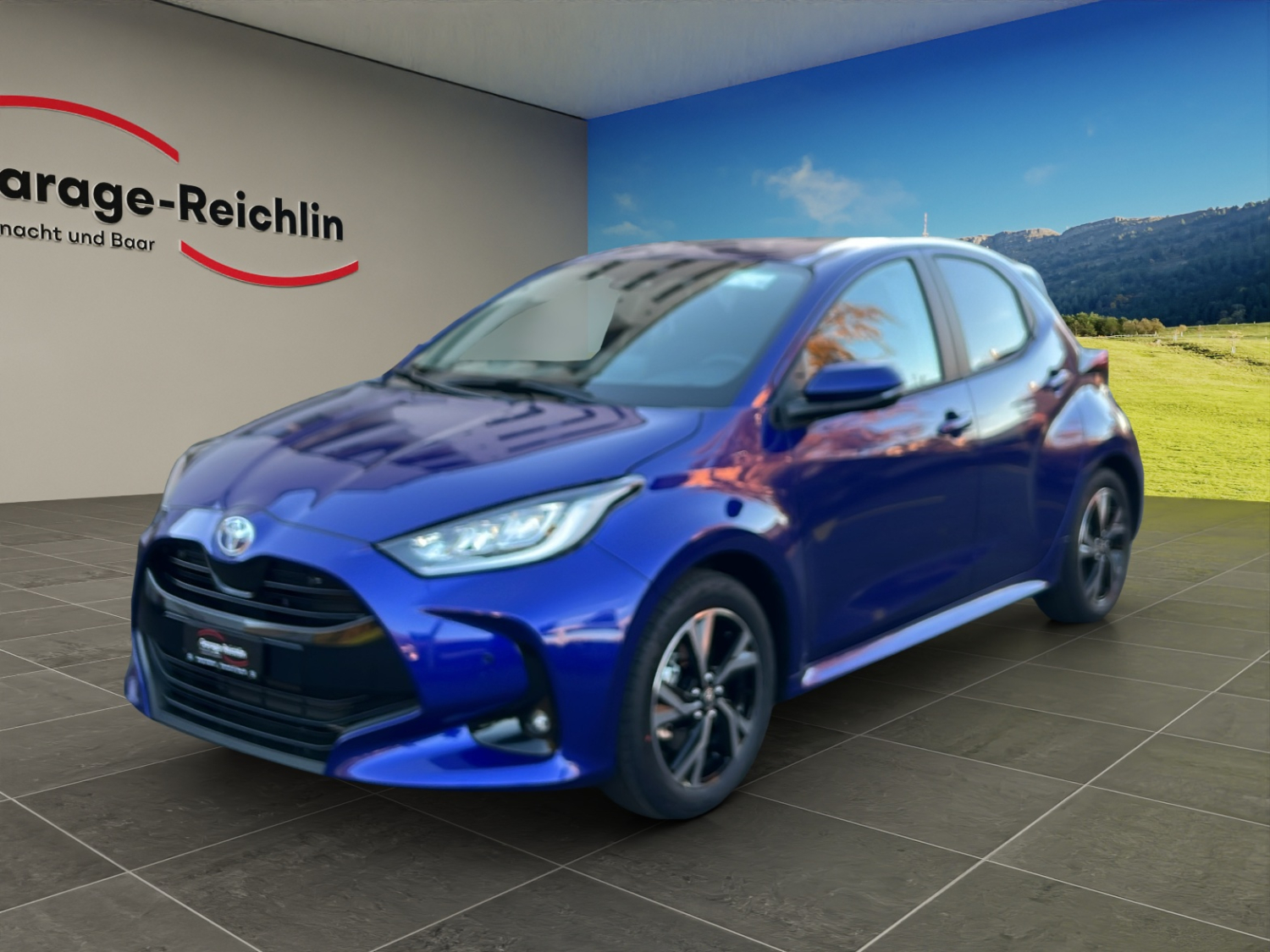 TOYOTA Yaris 1.5 VVT-i HSD Trend-image-0