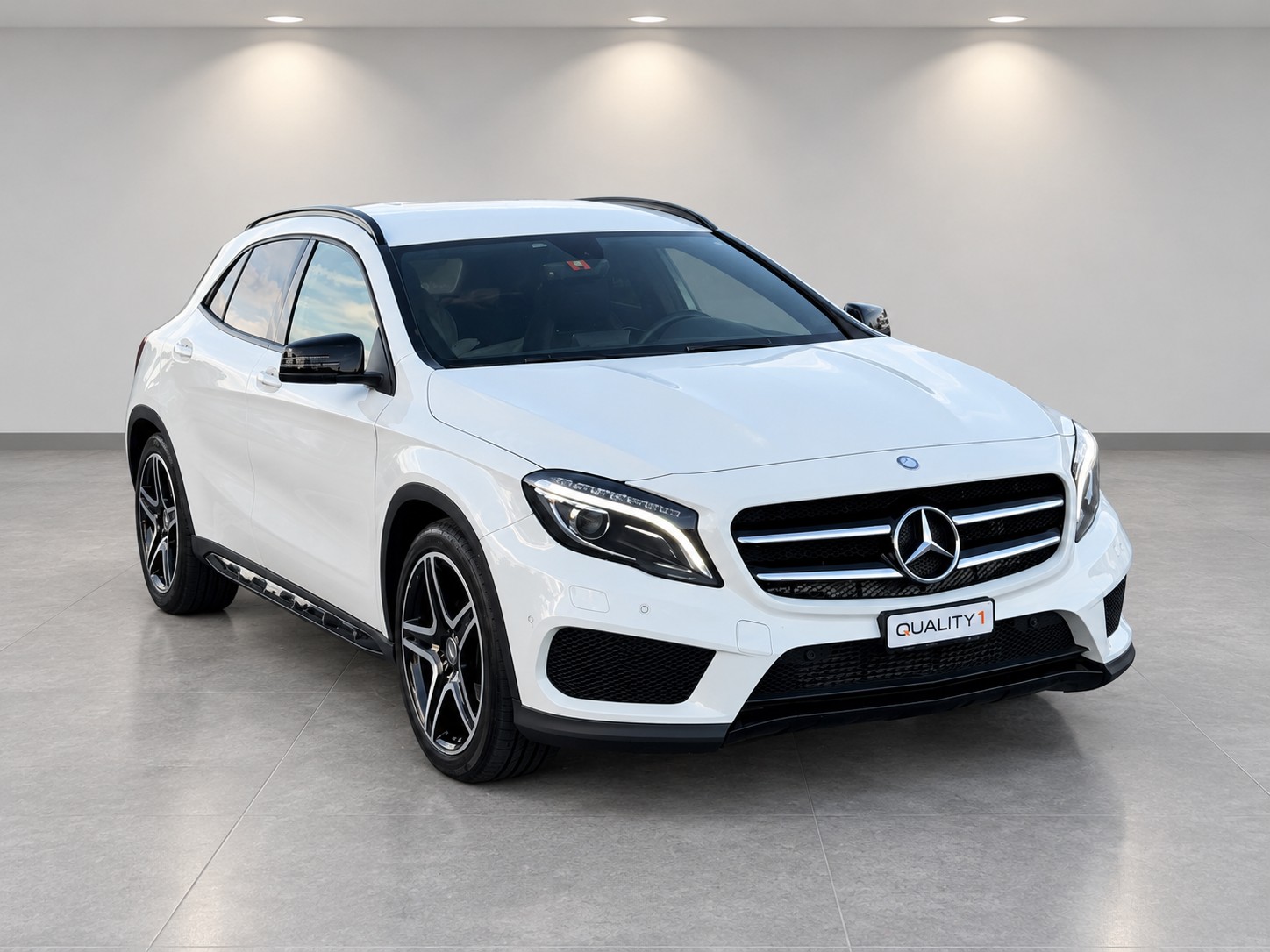 MERCEDES-BENZ GLA 200 CDI Swiss Star Edition AMG Line 4Matic 7G-DCT — slika 1