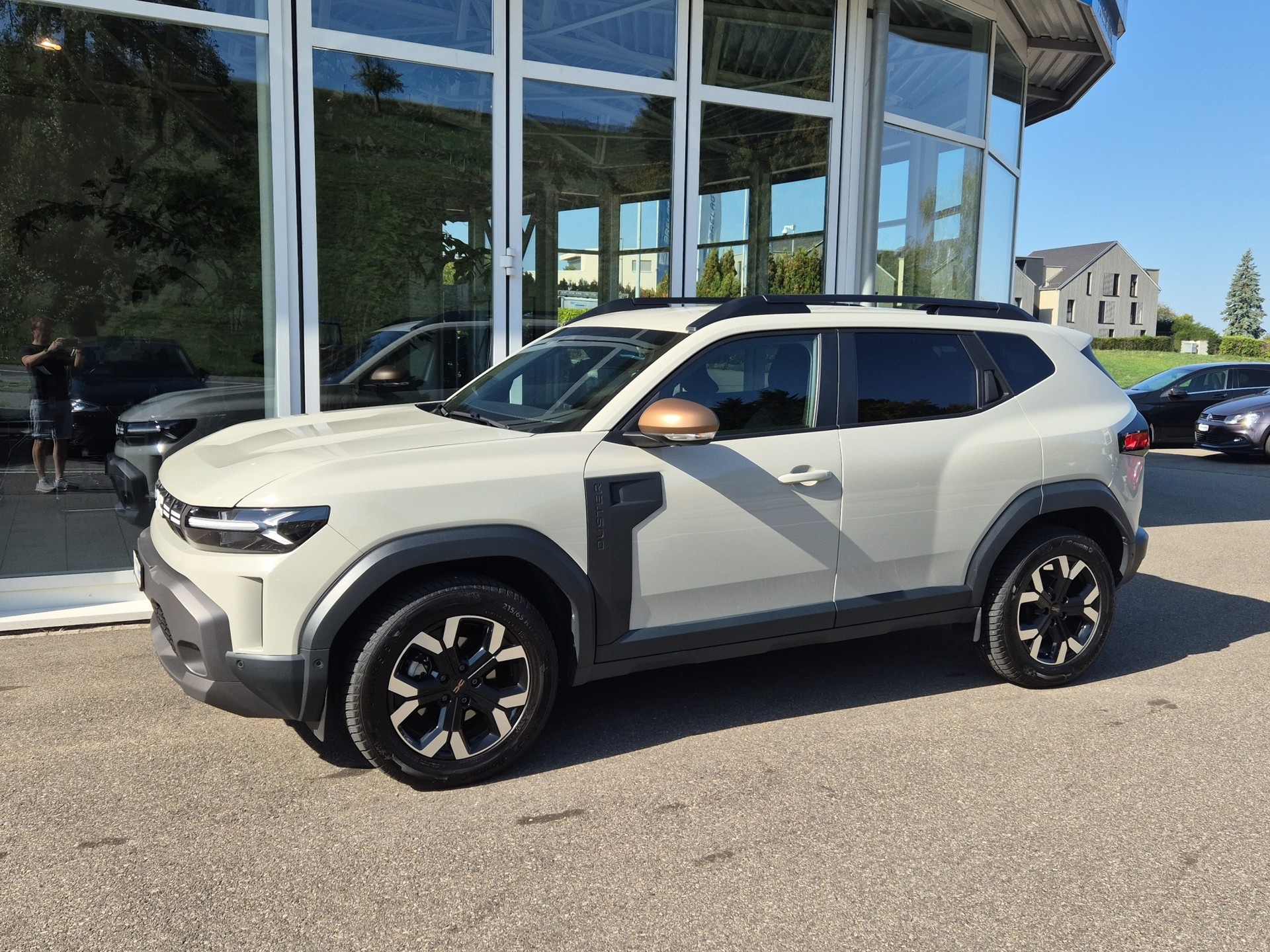 DACIA Duster HEV 140 Extreme-image-0