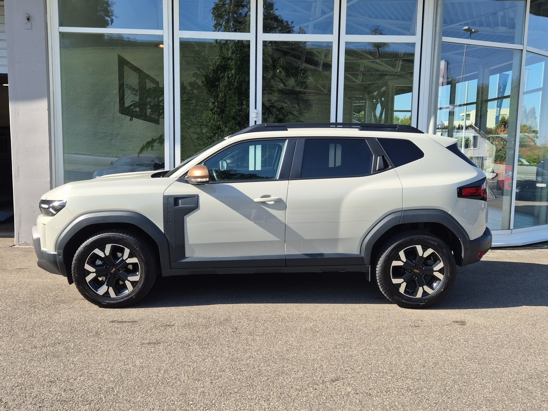 DACIA Duster HEV 140 Extreme-image-2
