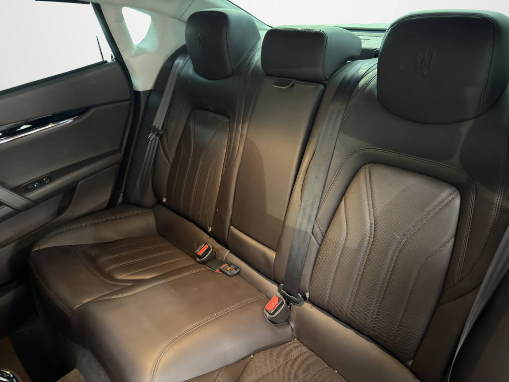 MASERATI Quattroporte 3.0 V6 S Essence Q4-image-14