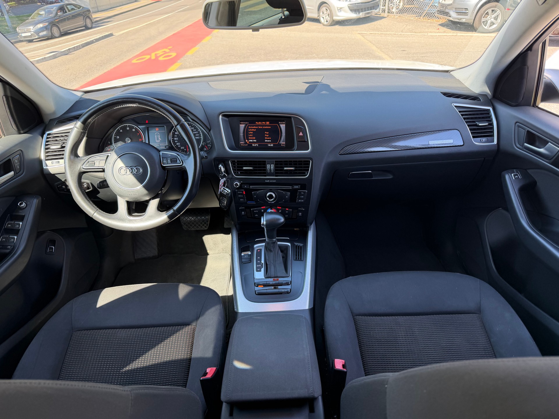 AUDI Q5 2.0 TFSI quattro tiptronic-image-9