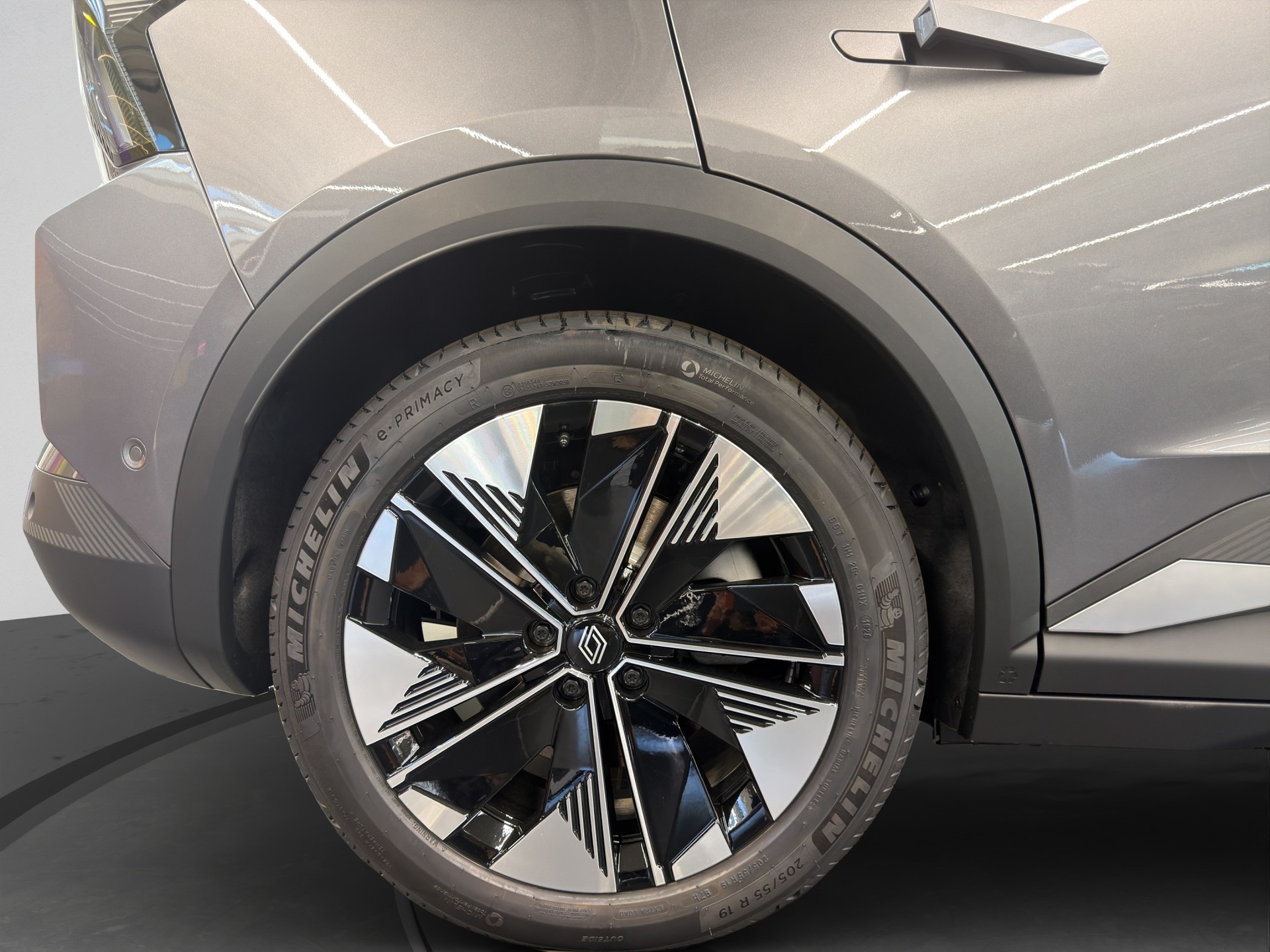 RENAULT Scénic E-Tech Long Range Iconic-image-12