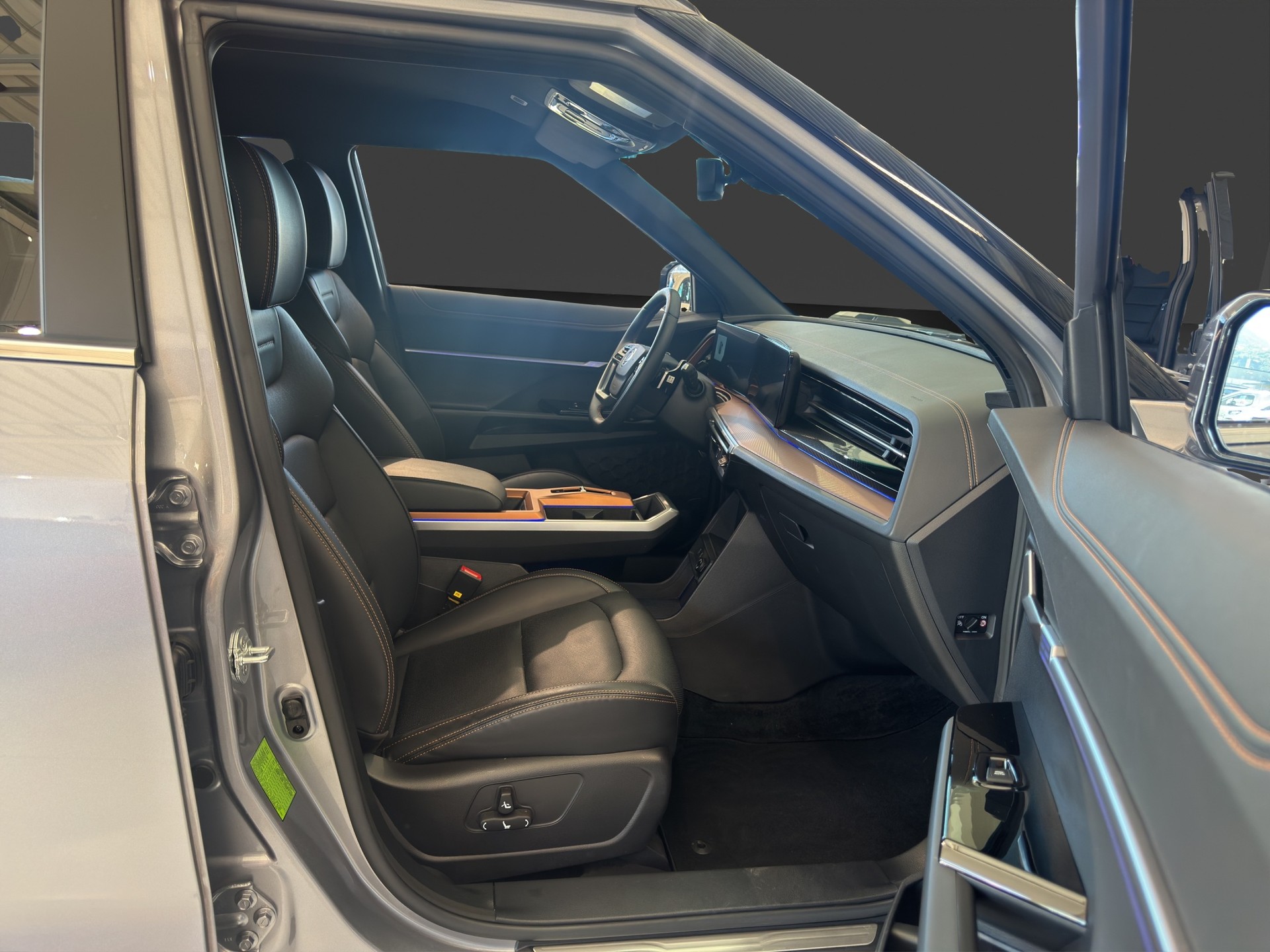 KGM-SsangYong Torres 1.5 TGDI Titanium 4WD AT-image-16