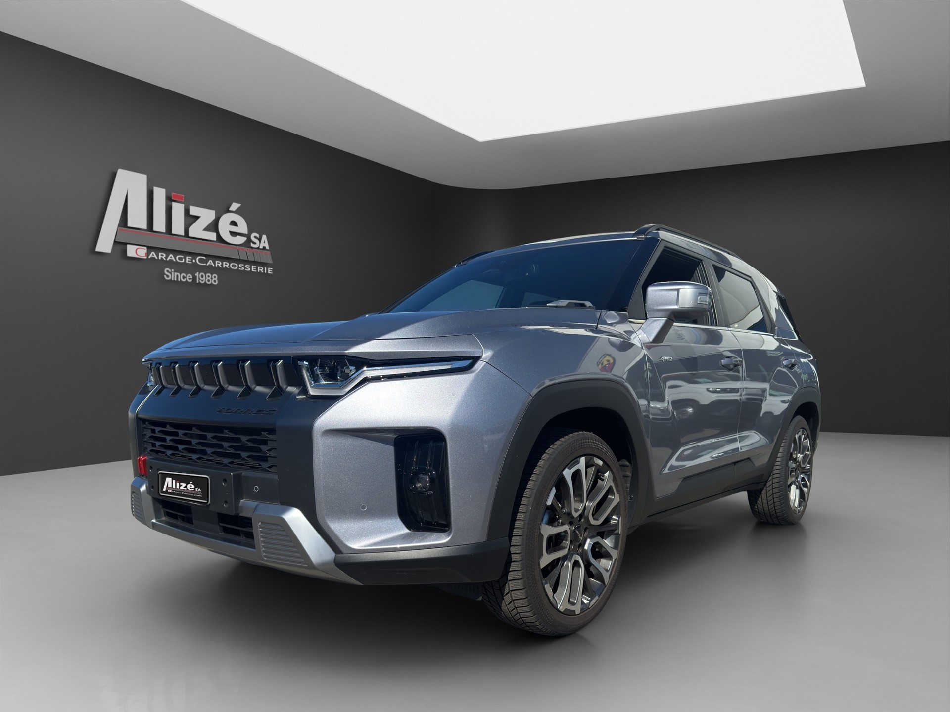 KGM-SsangYong Torres 1.5 TGDI Titanium 4WD AT-image-2