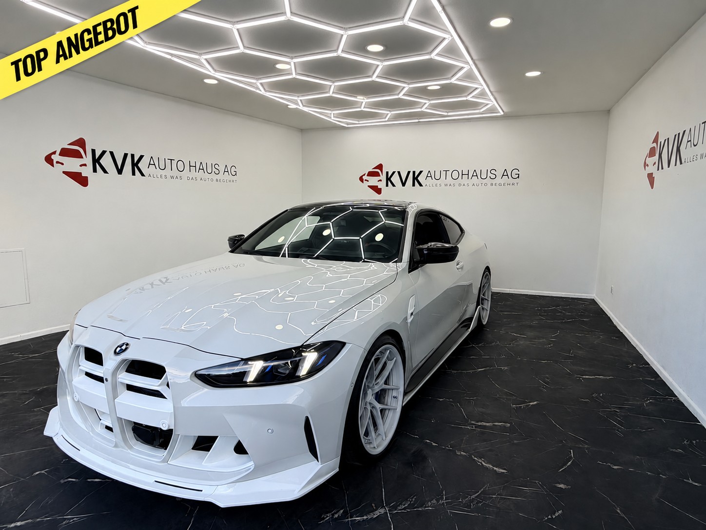 BMW M4 Coupé Competition | Widebody | Vollausstattung |-image-0