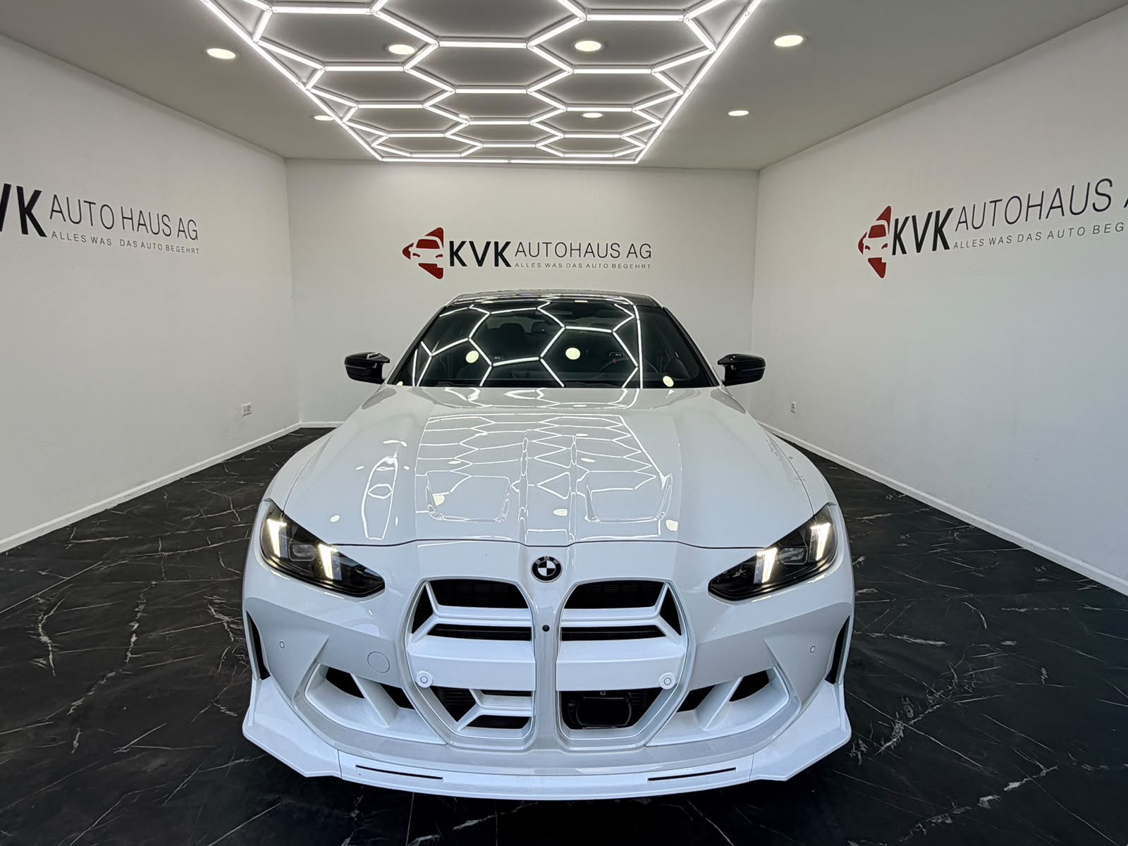 BMW M4 Coupé Competition | Widebody | Vollausstattung |-image-2