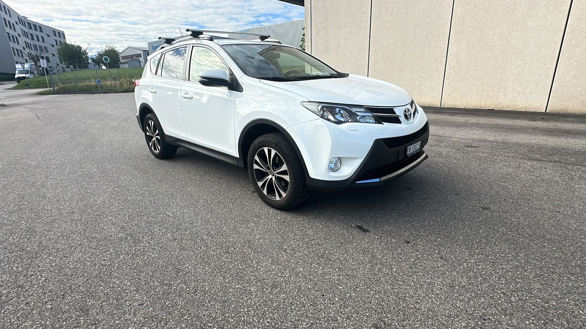 TOYOTA RAV-4 2.2D-4D Sol Premium