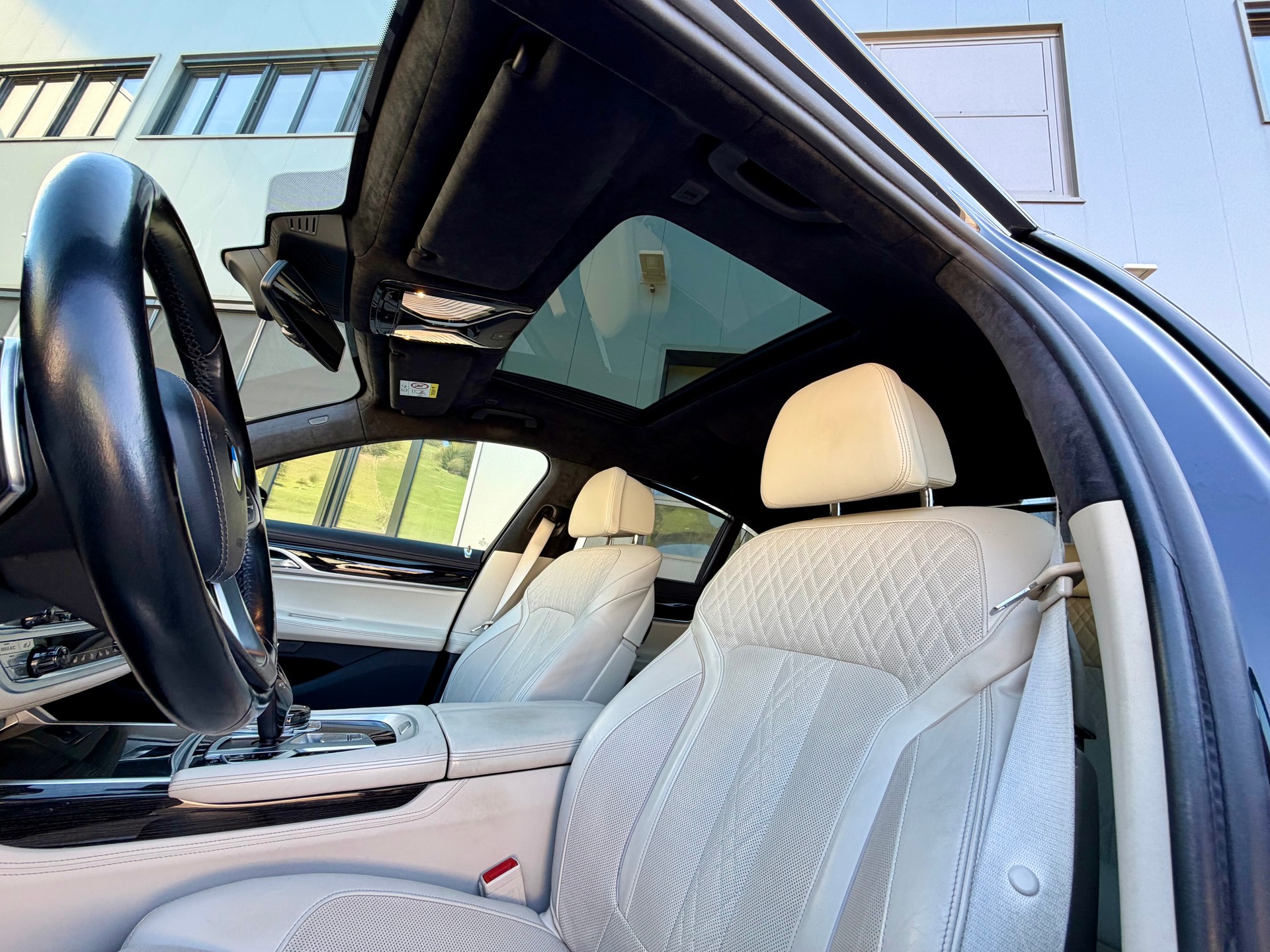 BMW 740d xDrive Steptronic-image-8