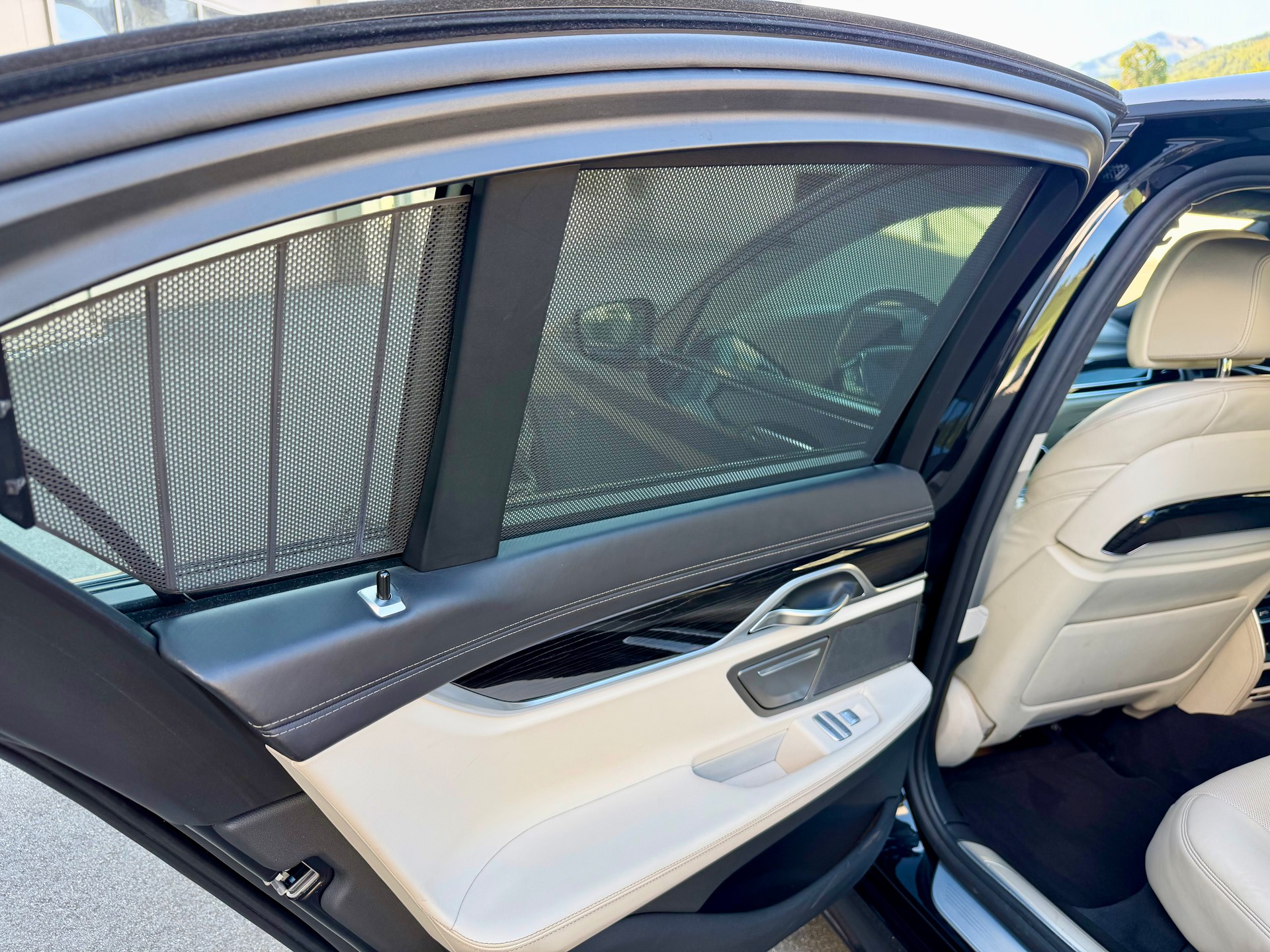 BMW 740d xDrive Steptronic-image-20