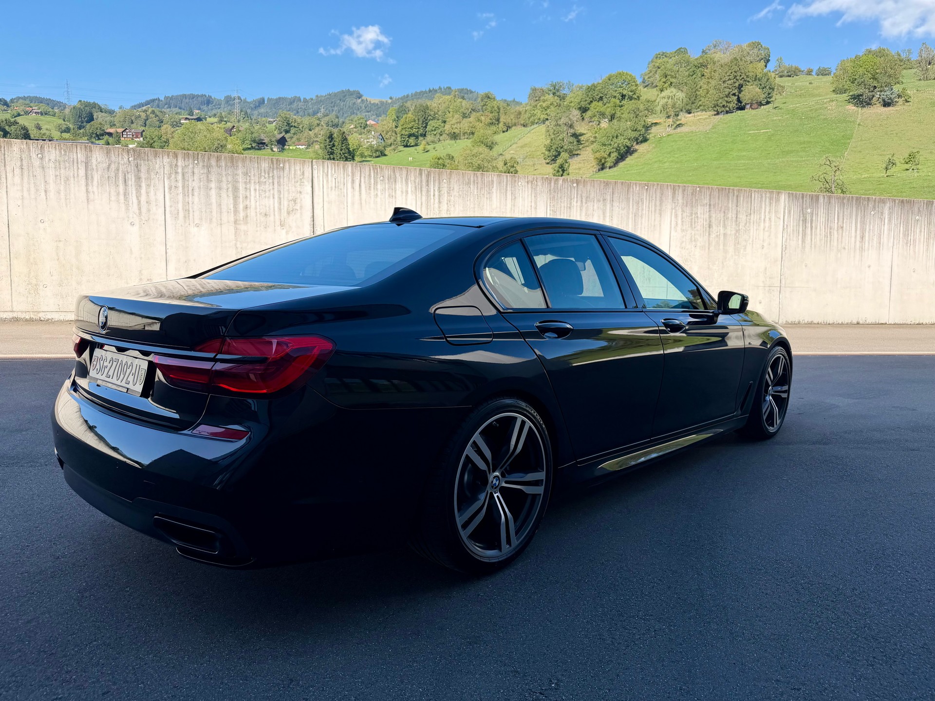 BMW 740d xDrive Steptronic-image-17