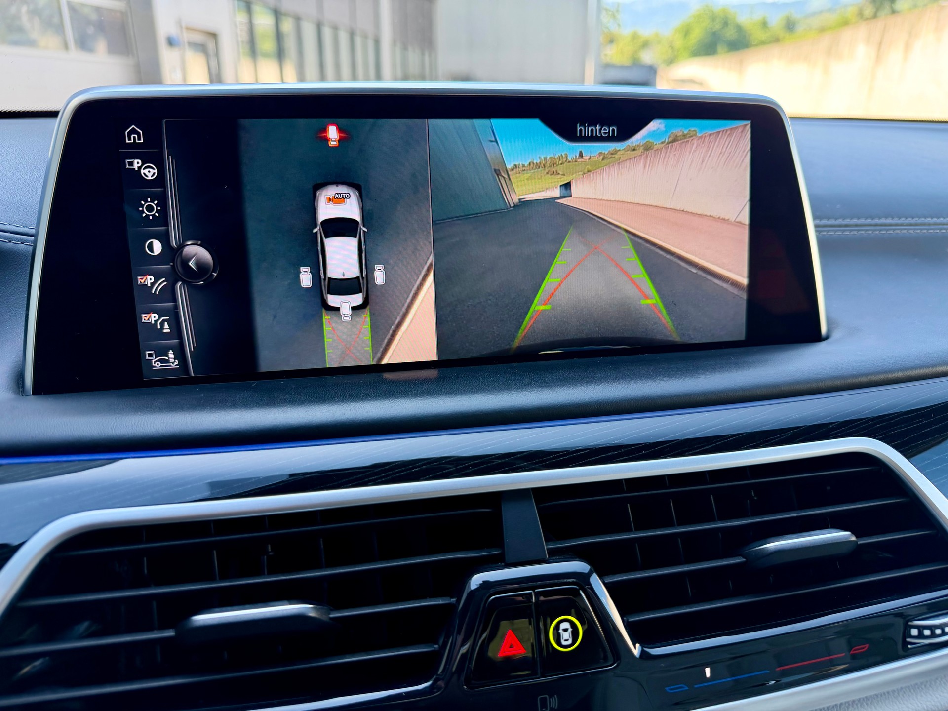 BMW 740d xDrive Steptronic-image-19
