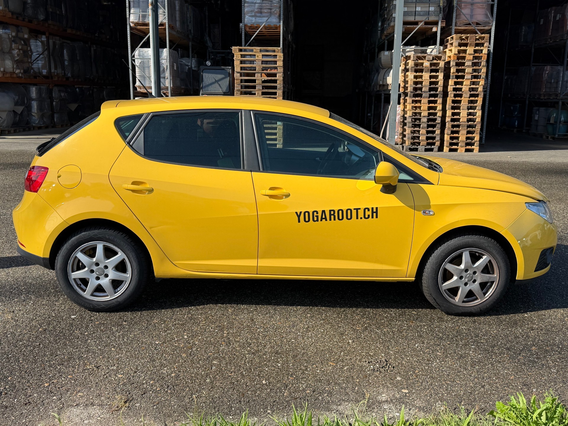 SEAT Ibiza 1.6 Style DSG-image-9