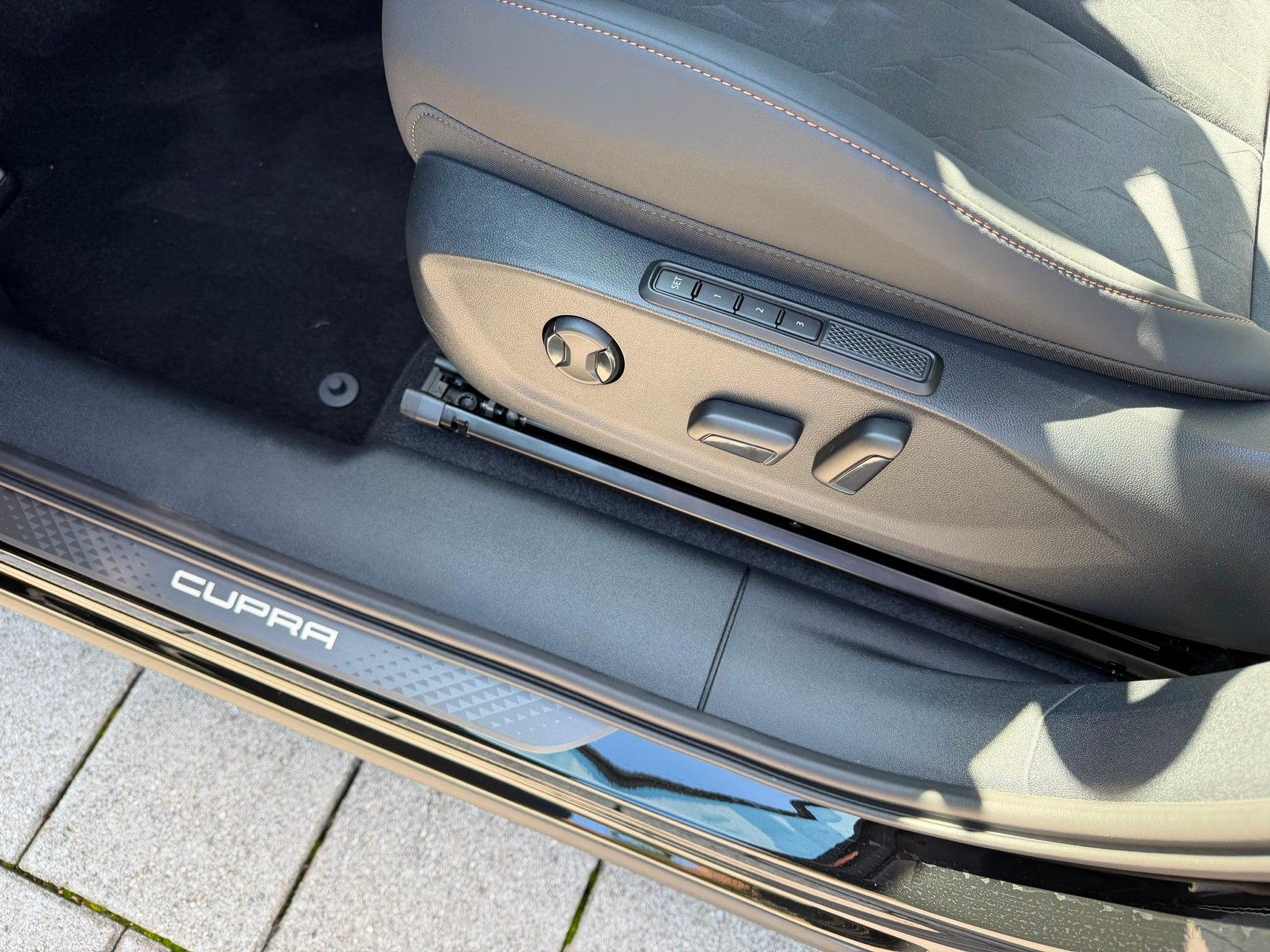 CUPRA Terramar 2.0 TSI DSG 4Drive VZ-image-9