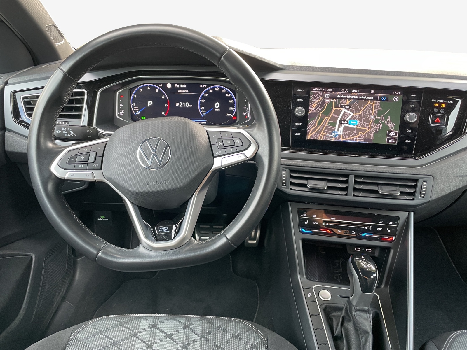 VW Taigo 1.0 TSI R-Line DSG-image-8
