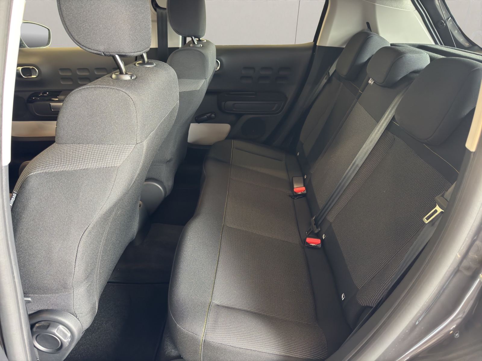 CITROEN C3 1.2 PureTech Swiss Edition+-image-8