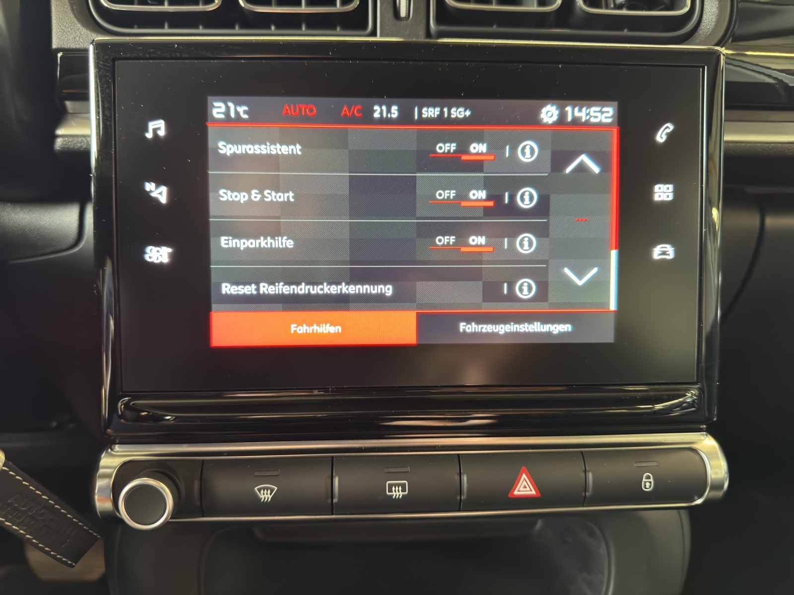 CITROEN C3 1.2 PureTech Swiss Edition+-image-11