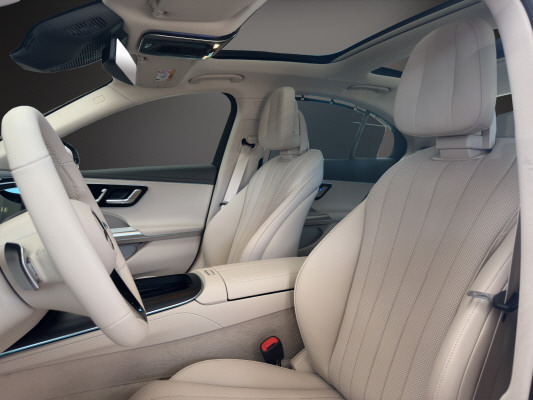 MERCEDES-BENZ E 220 d 4Matic-image-8