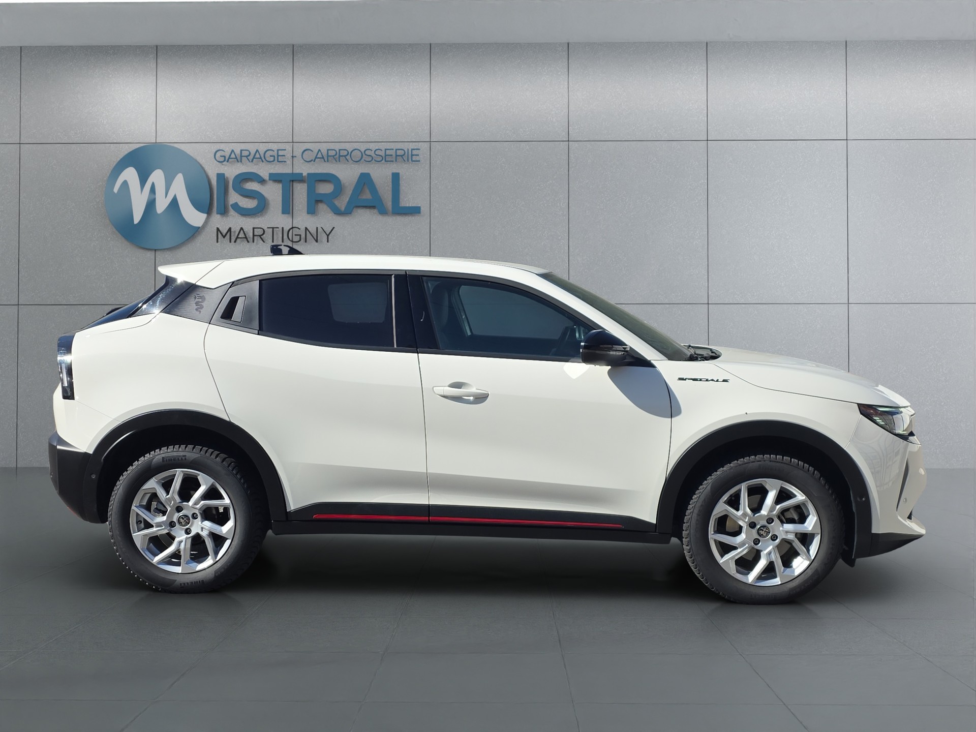 ALFA ROMEO Junior 1.2 Ibrida Speciale-image-5