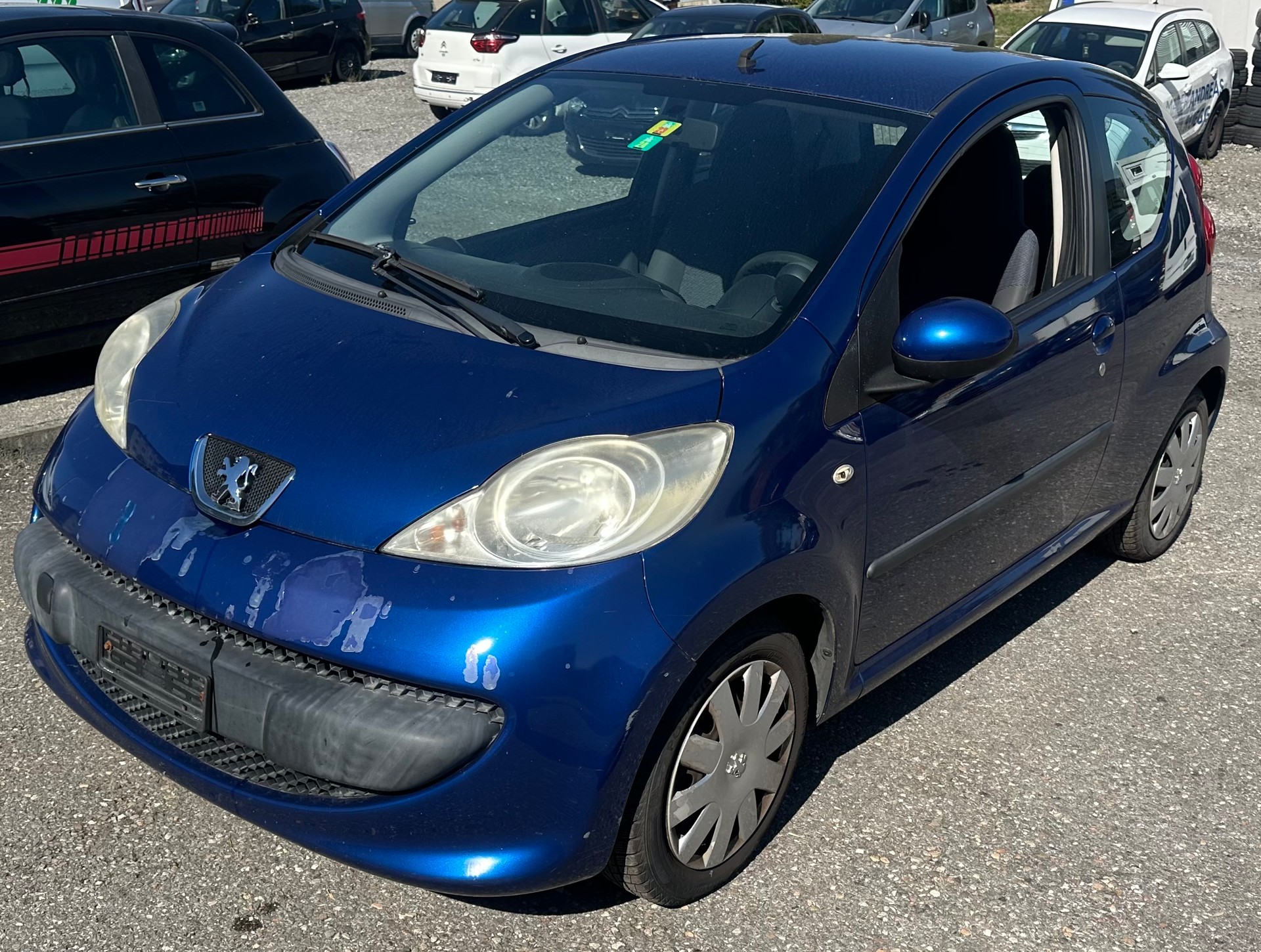 PEUGEOT 107 1.0 Trendy-image-0