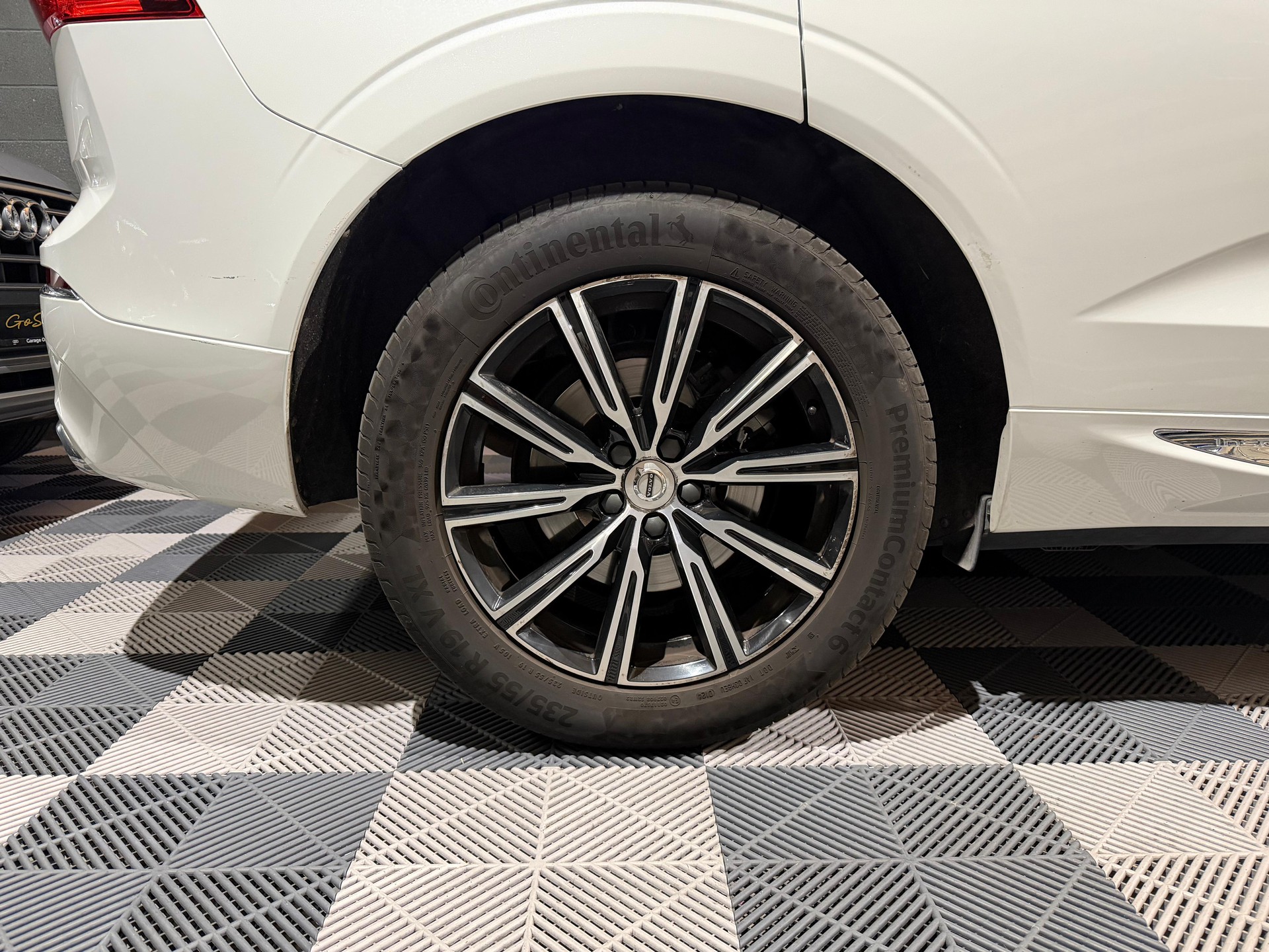 VOLVO XC60 T5 AWD Inscription Geartronic-image-18