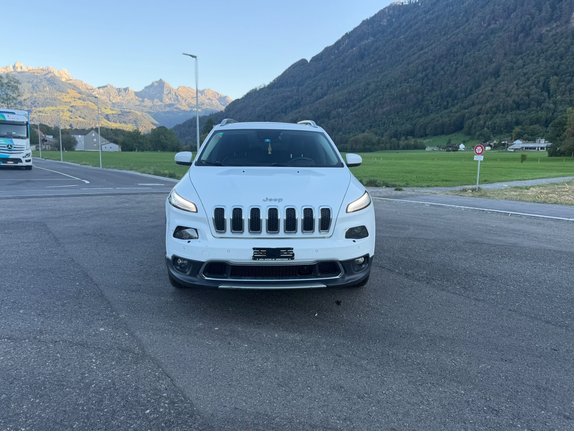 JEEP Cherokee 2.0TD Limited AWD 9ATX-image-2