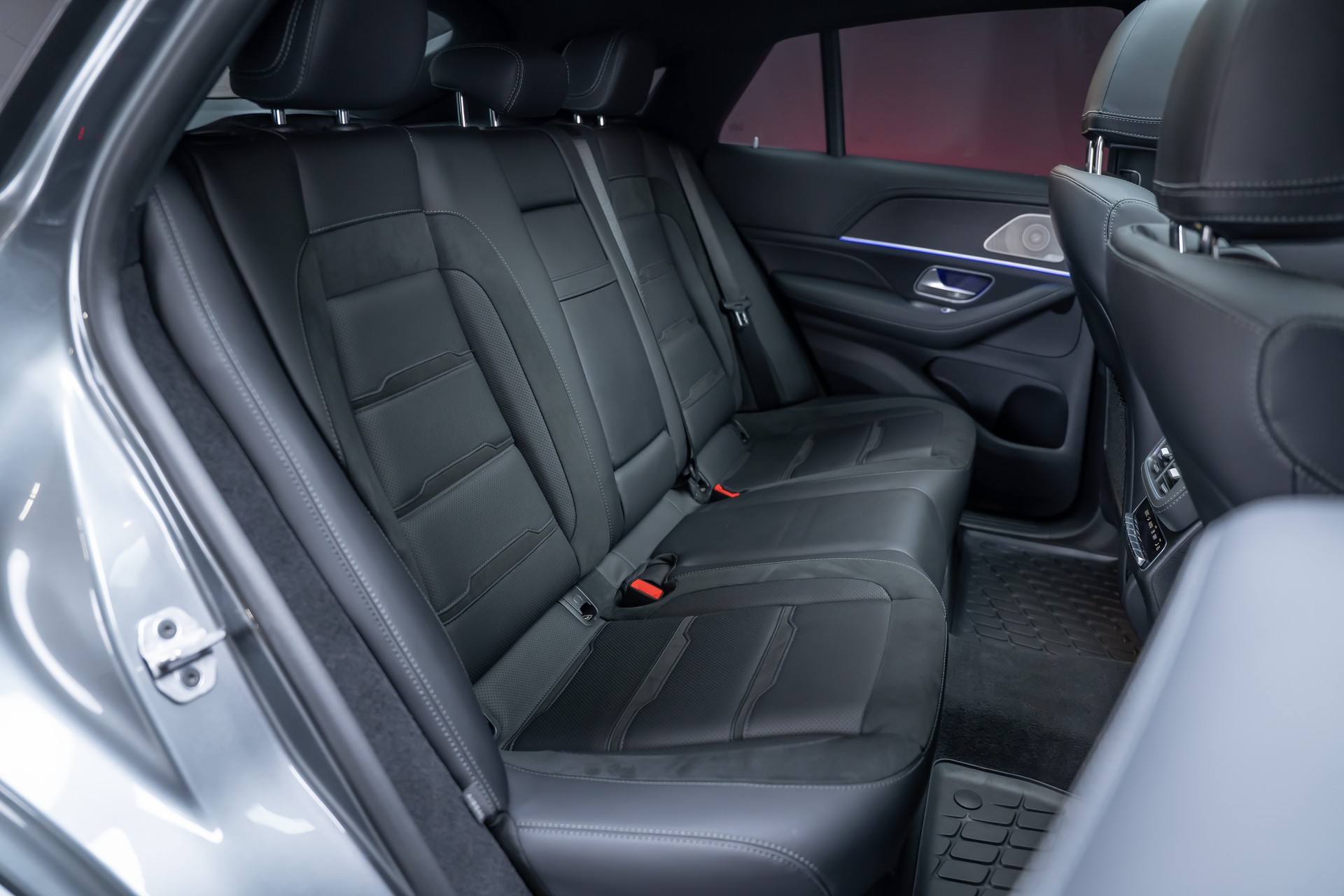MERCEDES-BENZ GLE 53 AMG 4matic+ Coupé / Panorama / 360°Kamera / HeadUp-image-26