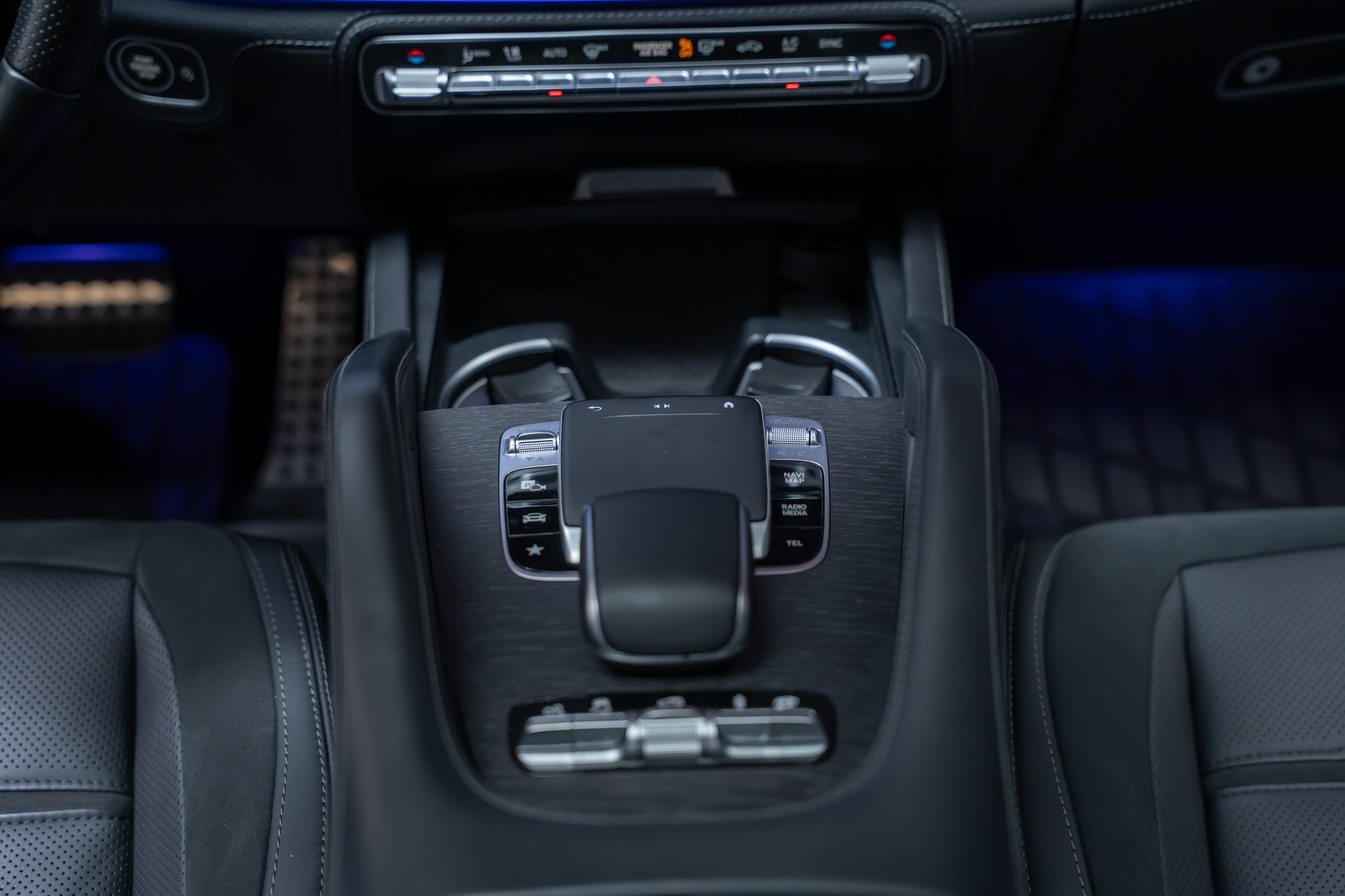 MERCEDES-BENZ GLE 53 AMG 4matic+ Coupé / Panorama / 360°Kamera / HeadUp-image-46