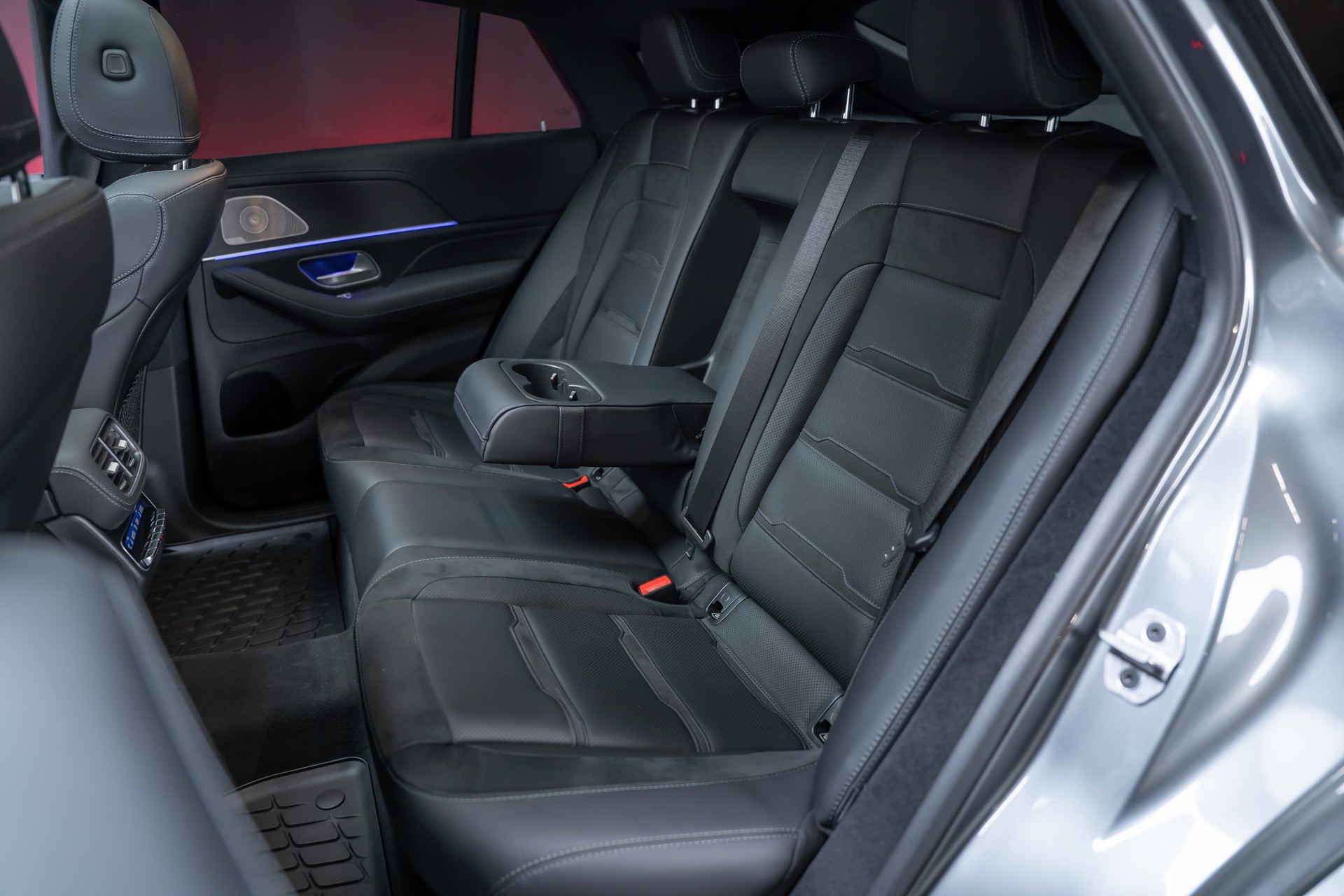 MERCEDES-BENZ GLE 53 AMG 4matic+ Coupé / Panorama / 360°Kamera / HeadUp-image-22