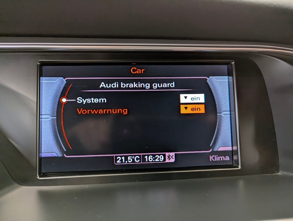 AUDI A4 Avant 2.0 TDI 190PS M-Tronic*2.HAND FRISCH MFK+SERVICE 12MT GAR NAVI FULL-ASSISTS AHK 1'700KG UVM-image-18
