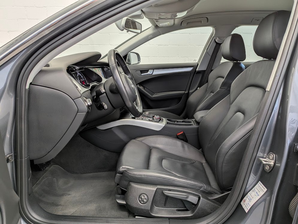 AUDI A4 Avant 2.0 TDI 190PS M-Tronic*2.HAND FRISCH MFK+SERVICE 12MT GAR NAVI FULL-ASSISTS AHK 1'700KG UVM-image-2
