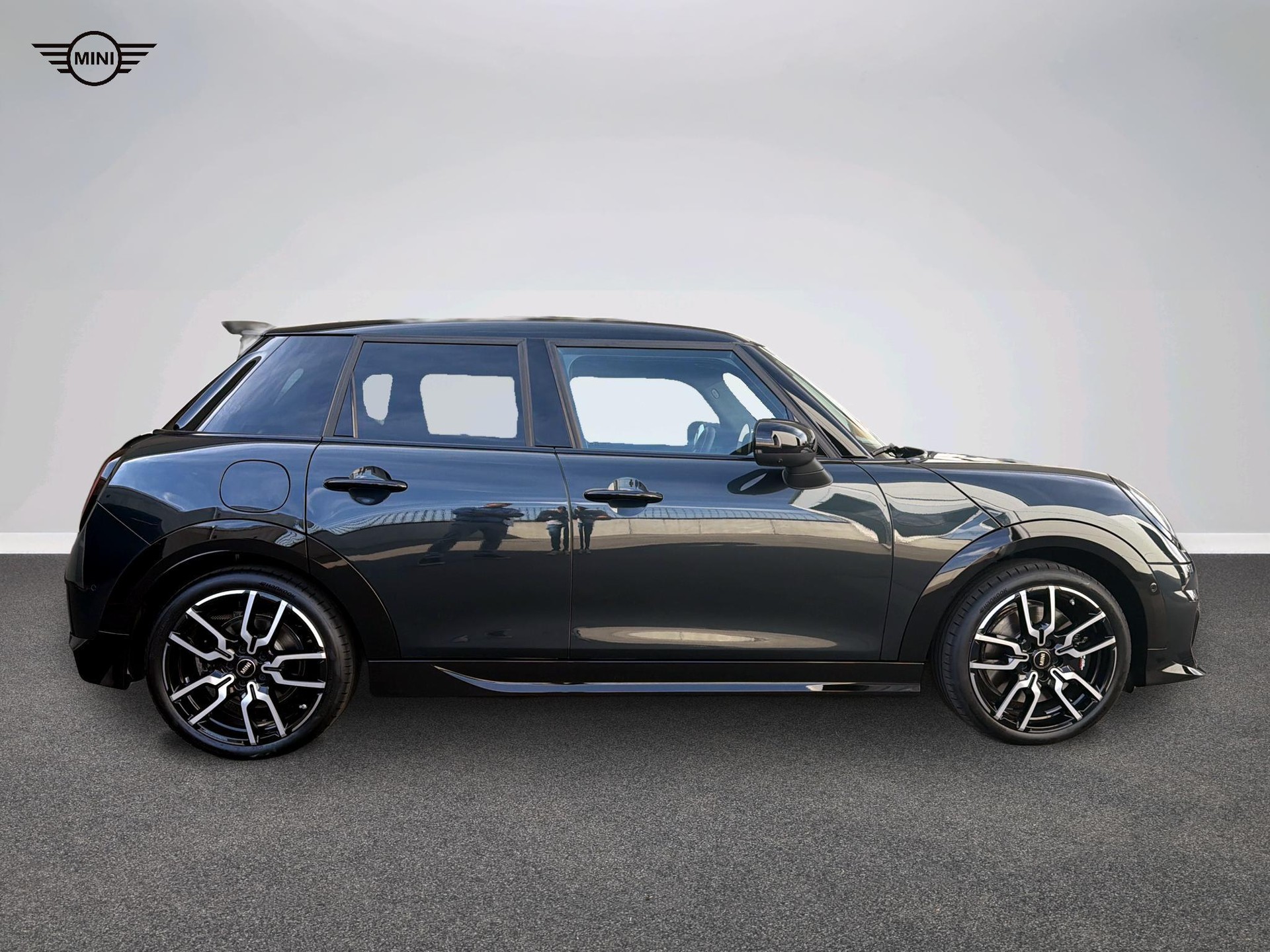 MINI Cooper 5 door S-image-1
