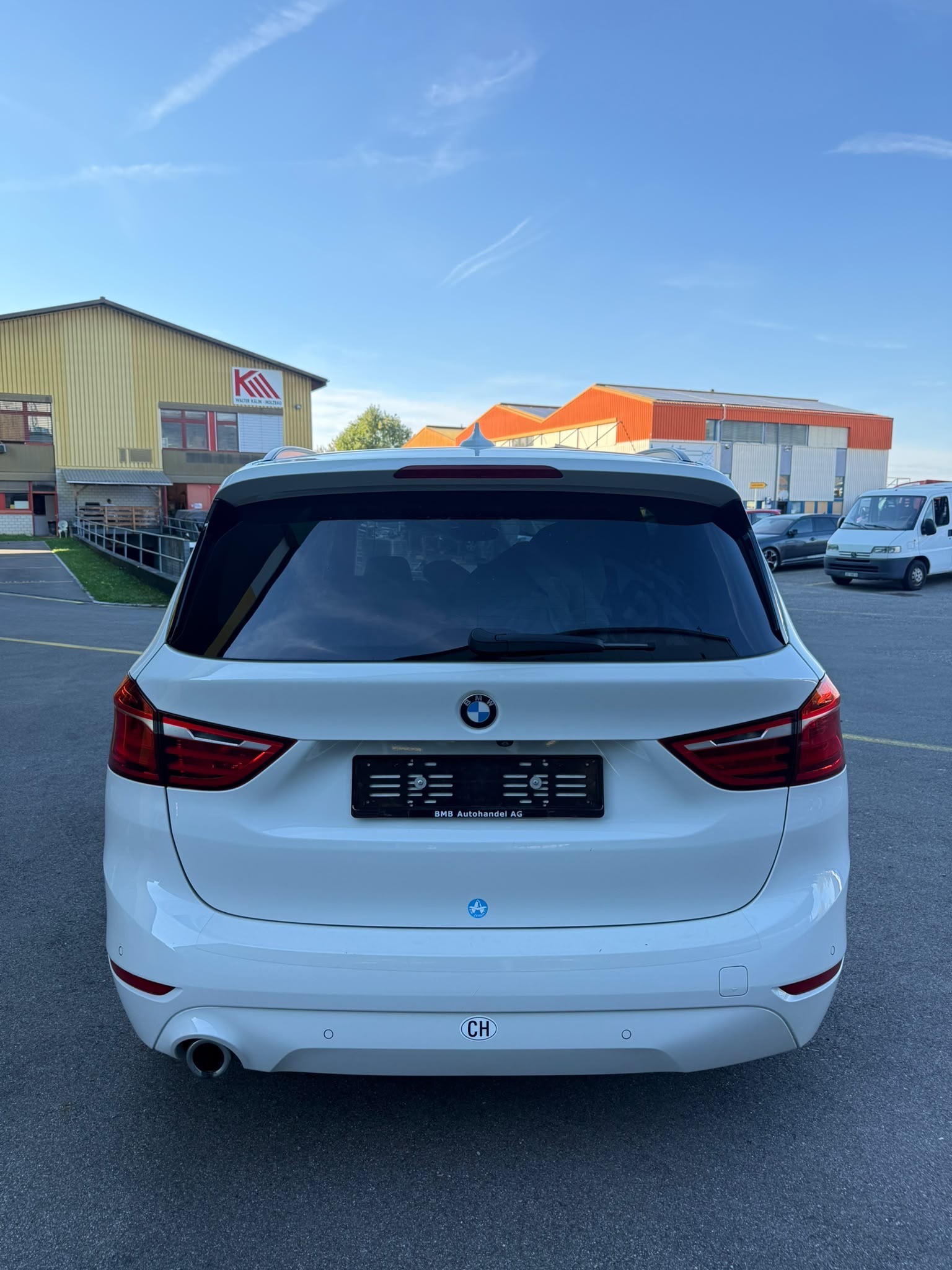 BMW 216d Gran Tourer-image-5