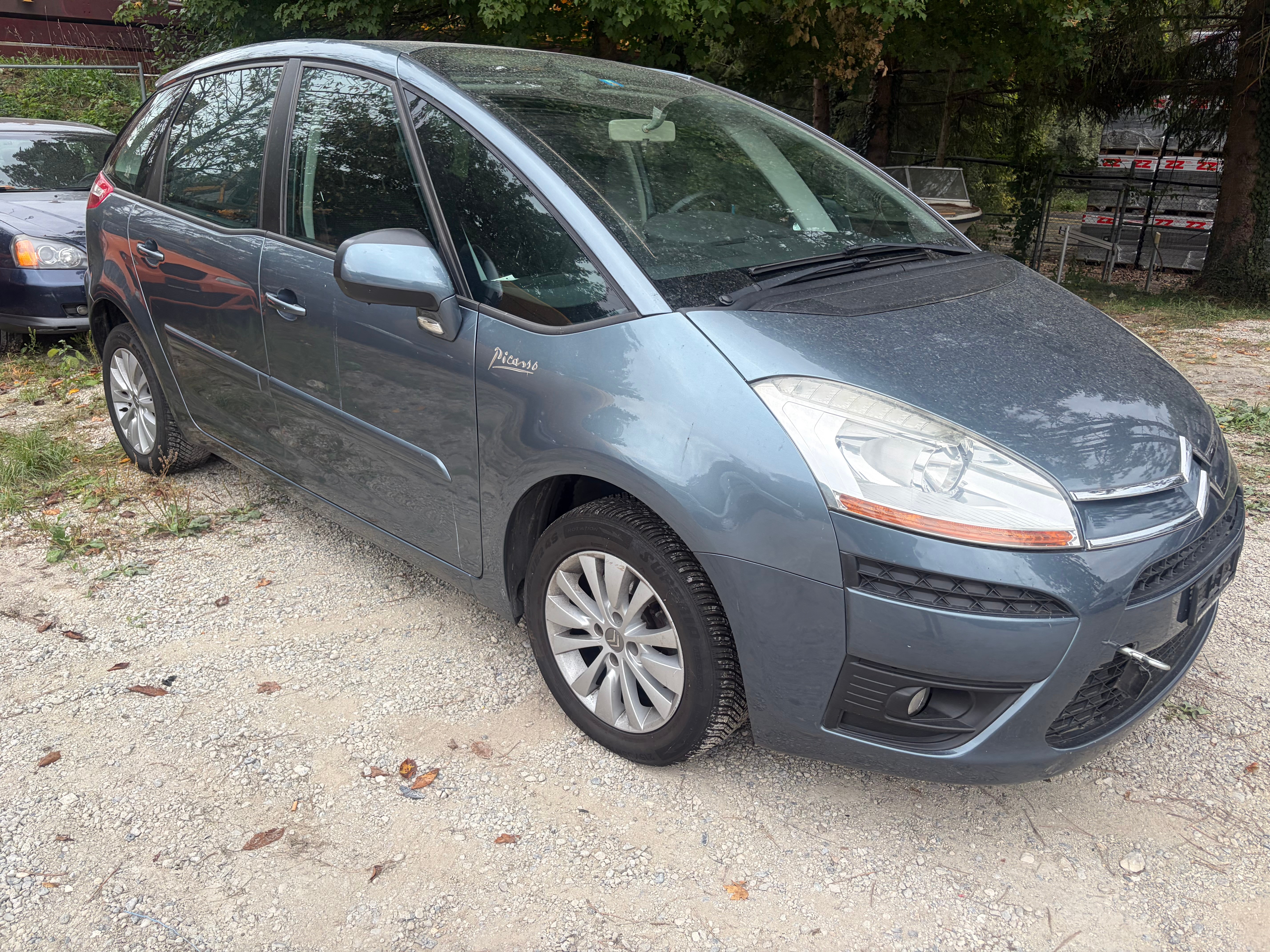 Car photo