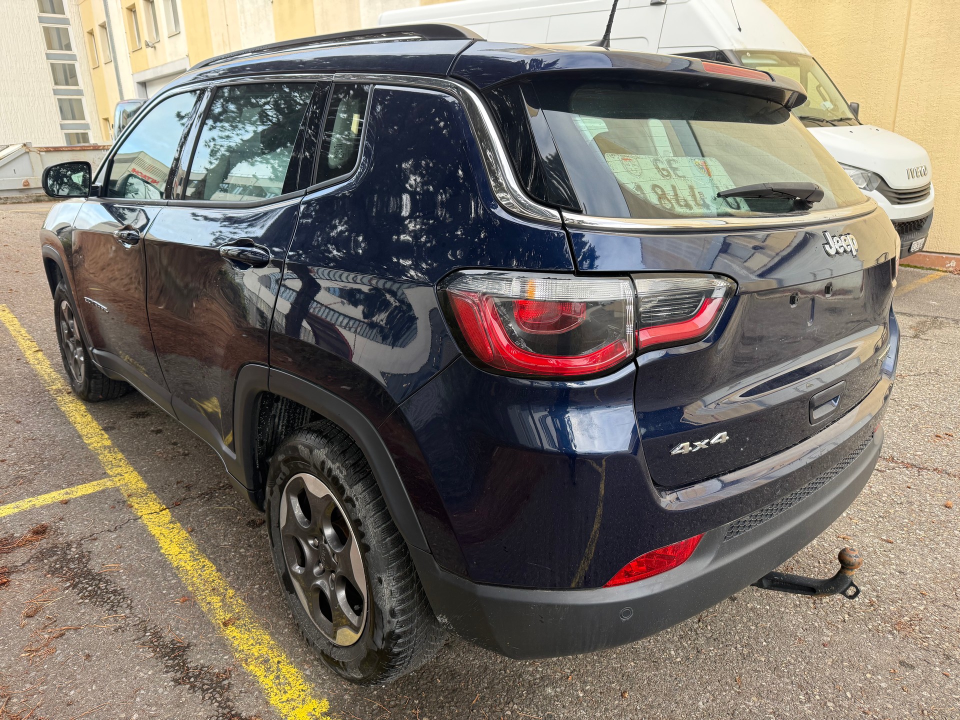JEEP Compass 1.4 Turbo Freedom AWD 9ATX-image-4
