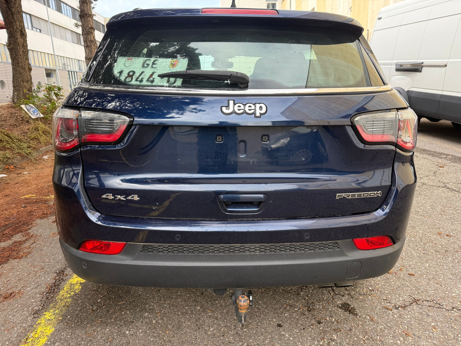 JEEP Compass 1.4 Turbo Freedom AWD 9ATX-image-3
