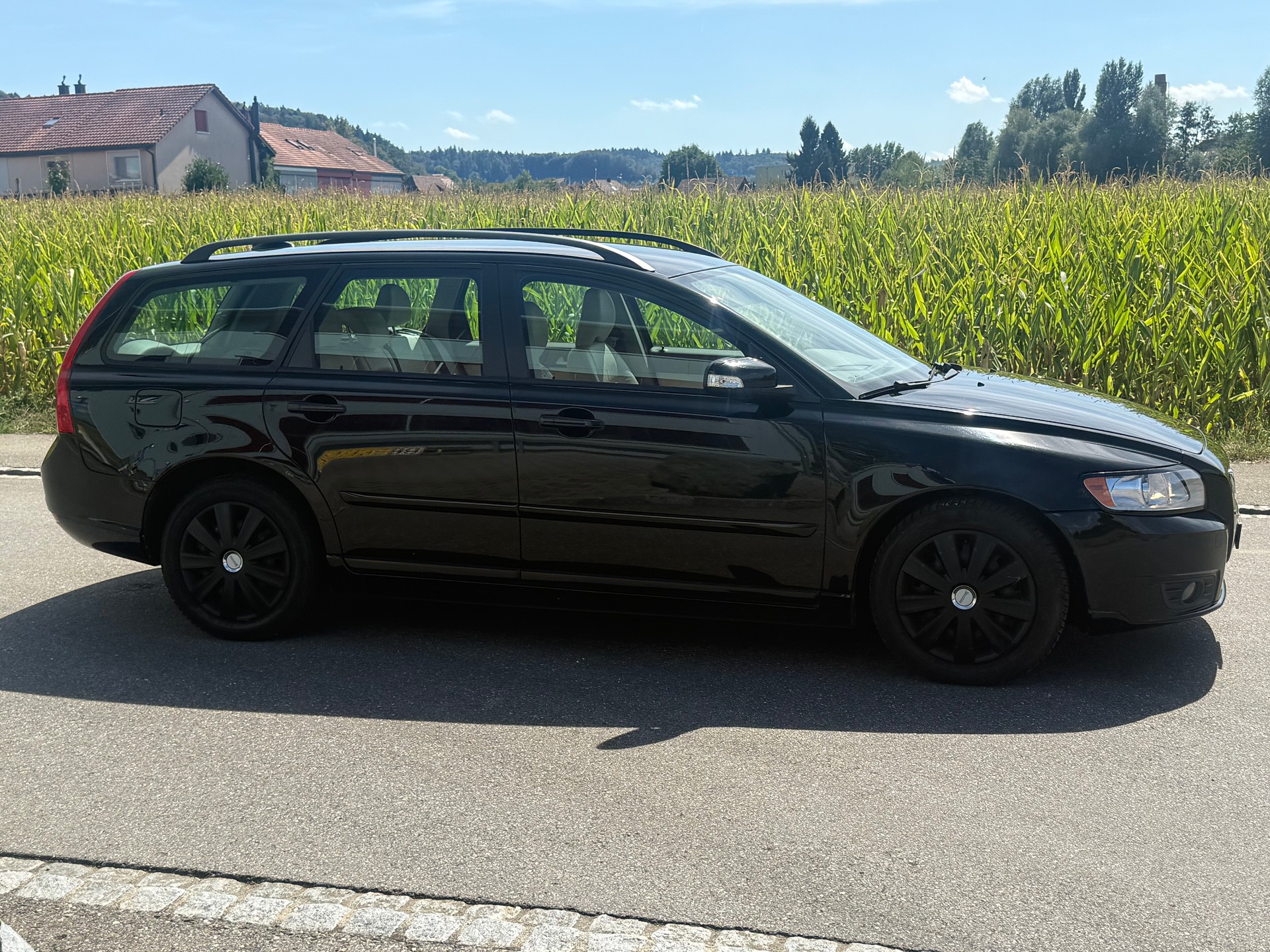 VOLVO V50 2.0 Summum-image-4