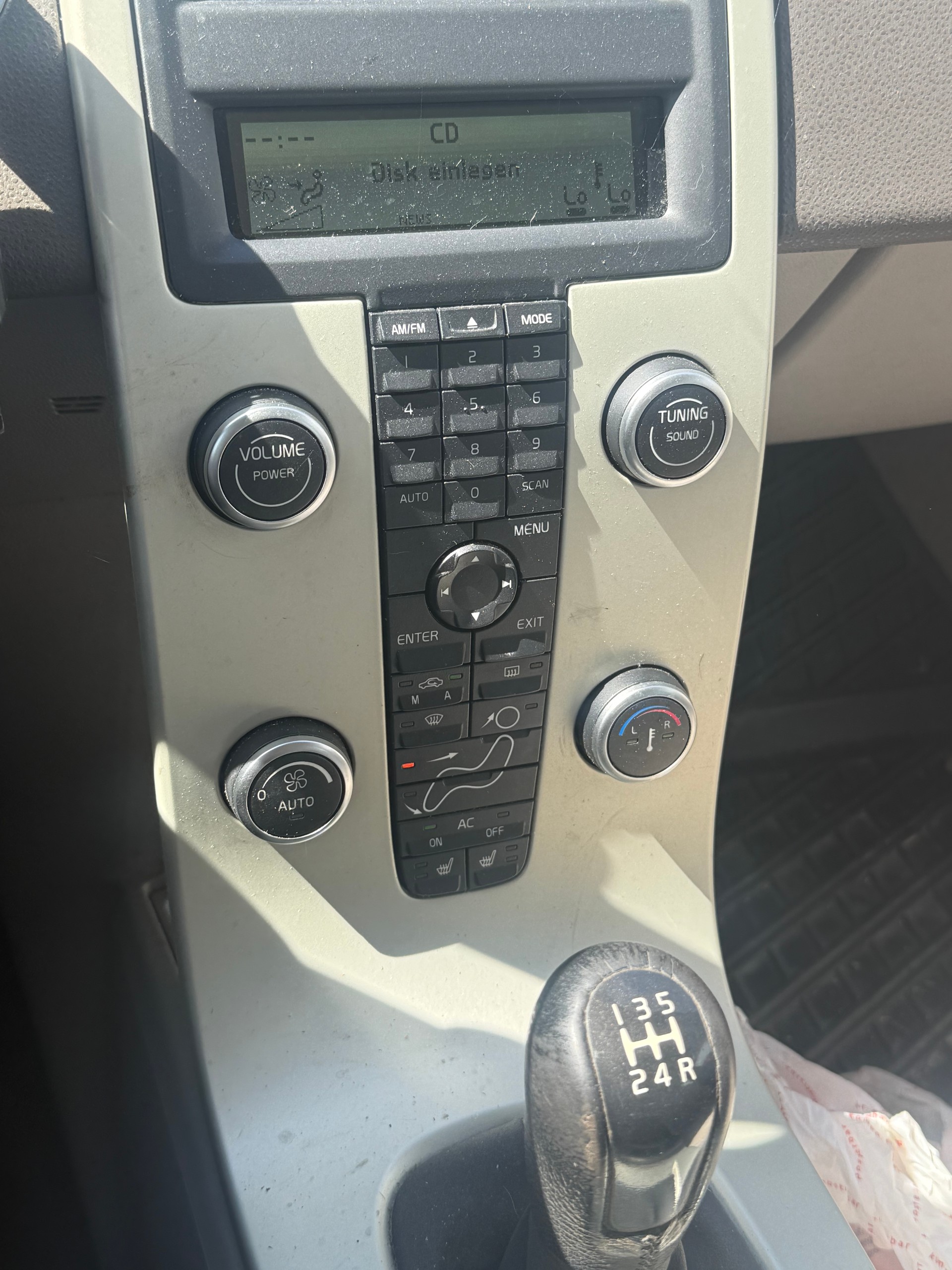 VOLVO V50 2.0 Summum-image-10