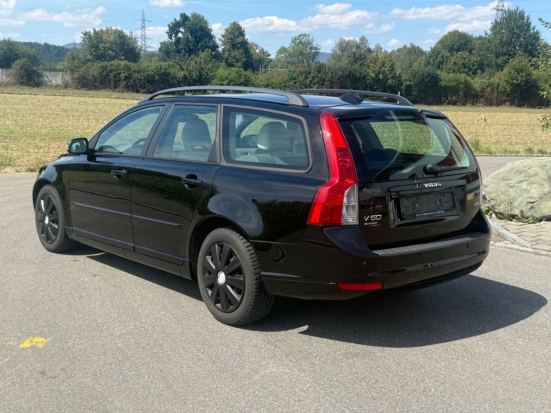 VOLVO V50 2.0 Summum-image-2