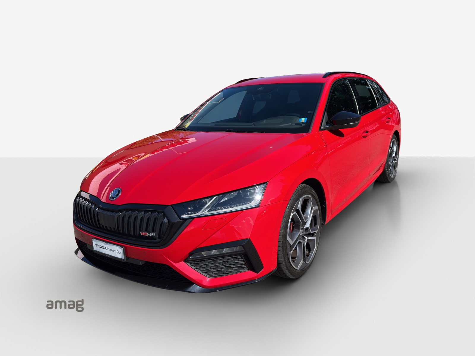 SKODA Octavia Combi 2.0 TDI DSG RS 4x4-image-0