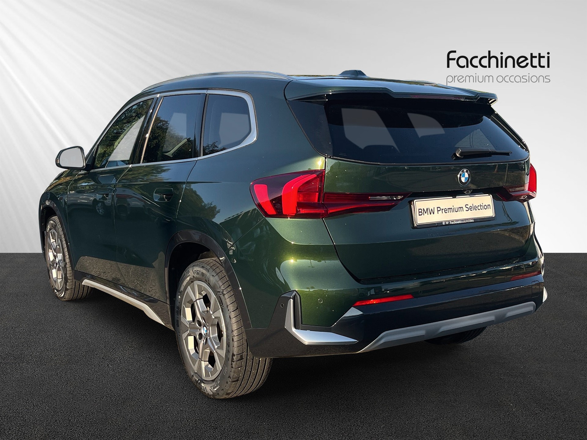 BMW X1 sDrive 18i xLine-image-2