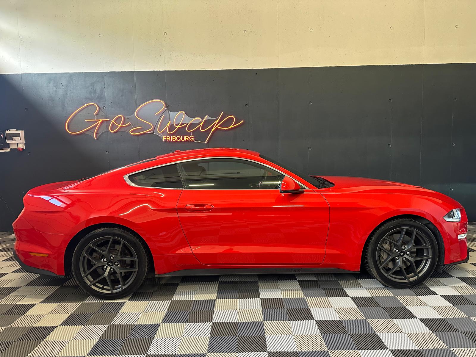 FORD Mustang Fastback 2.3-image-6