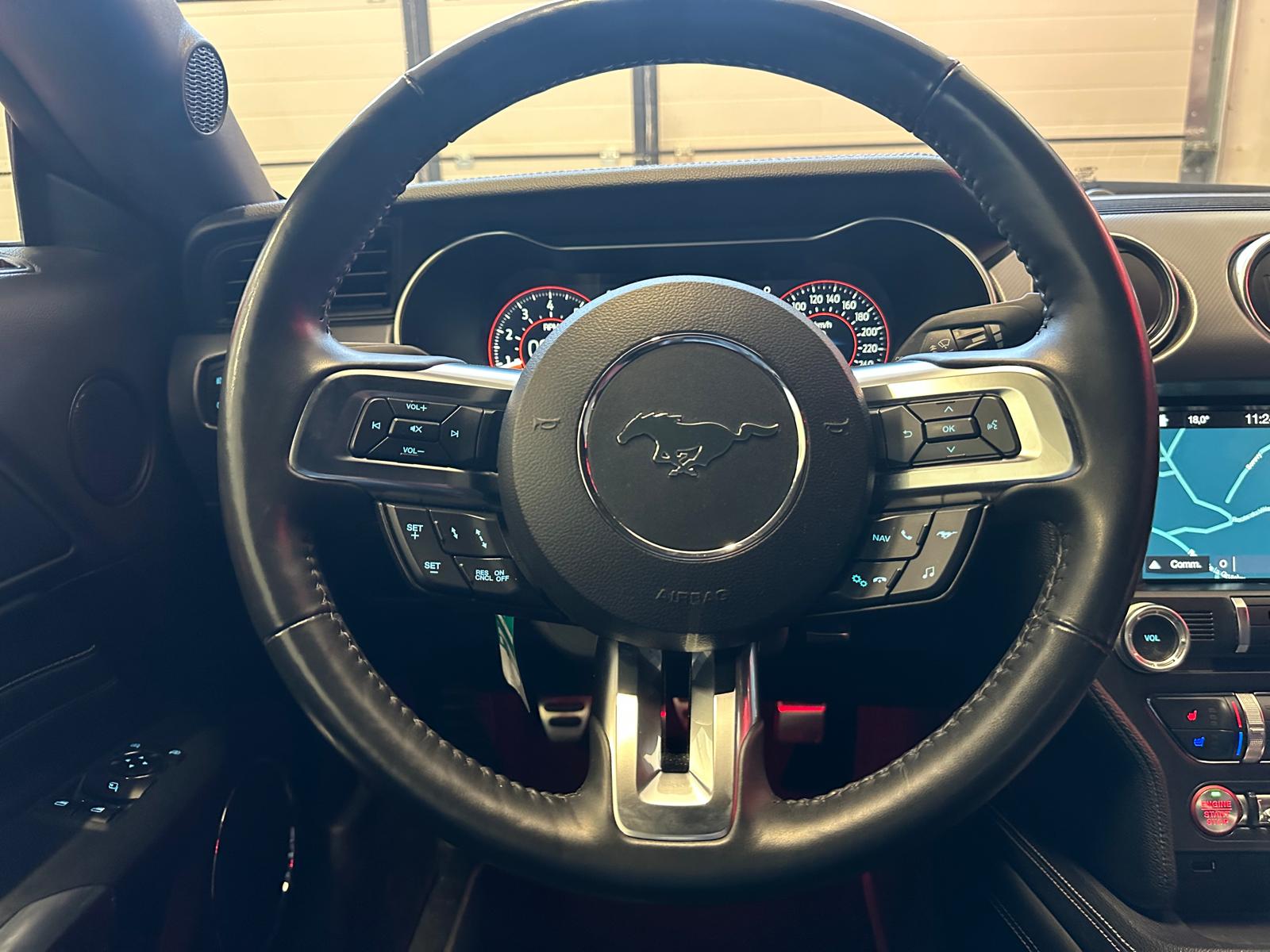 FORD Mustang Fastback 2.3-image-15