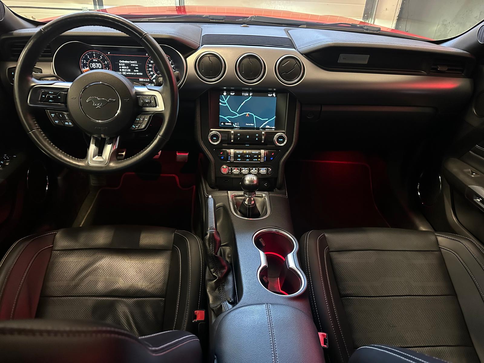 FORD Mustang Fastback 2.3-image-12