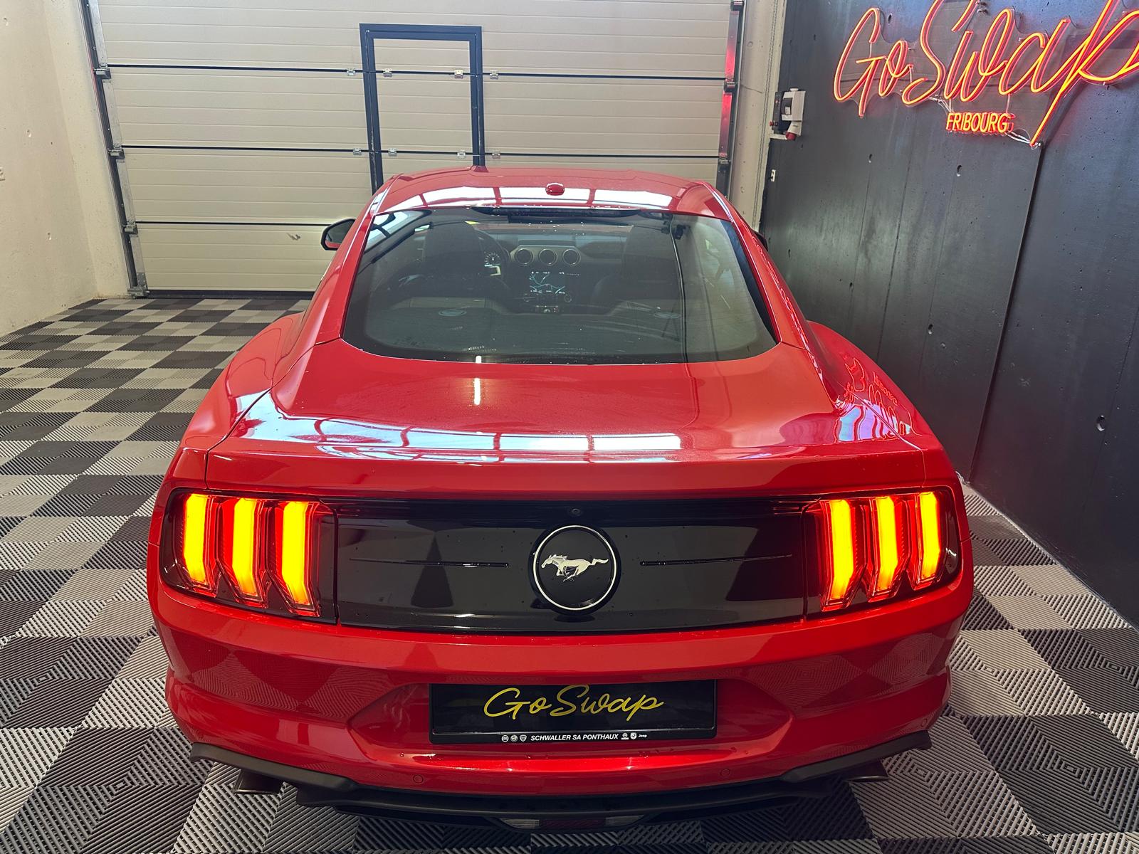 FORD Mustang Fastback 2.3-image-4