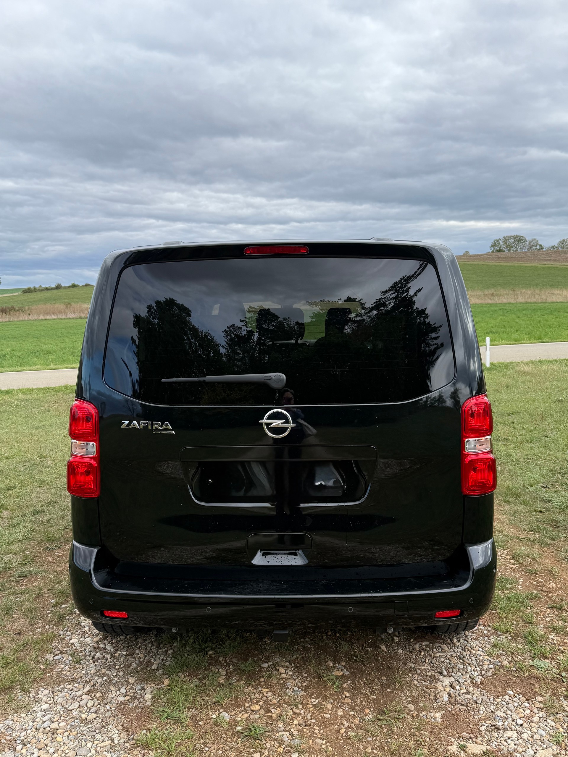 OPEL ZAFIRA-image-2