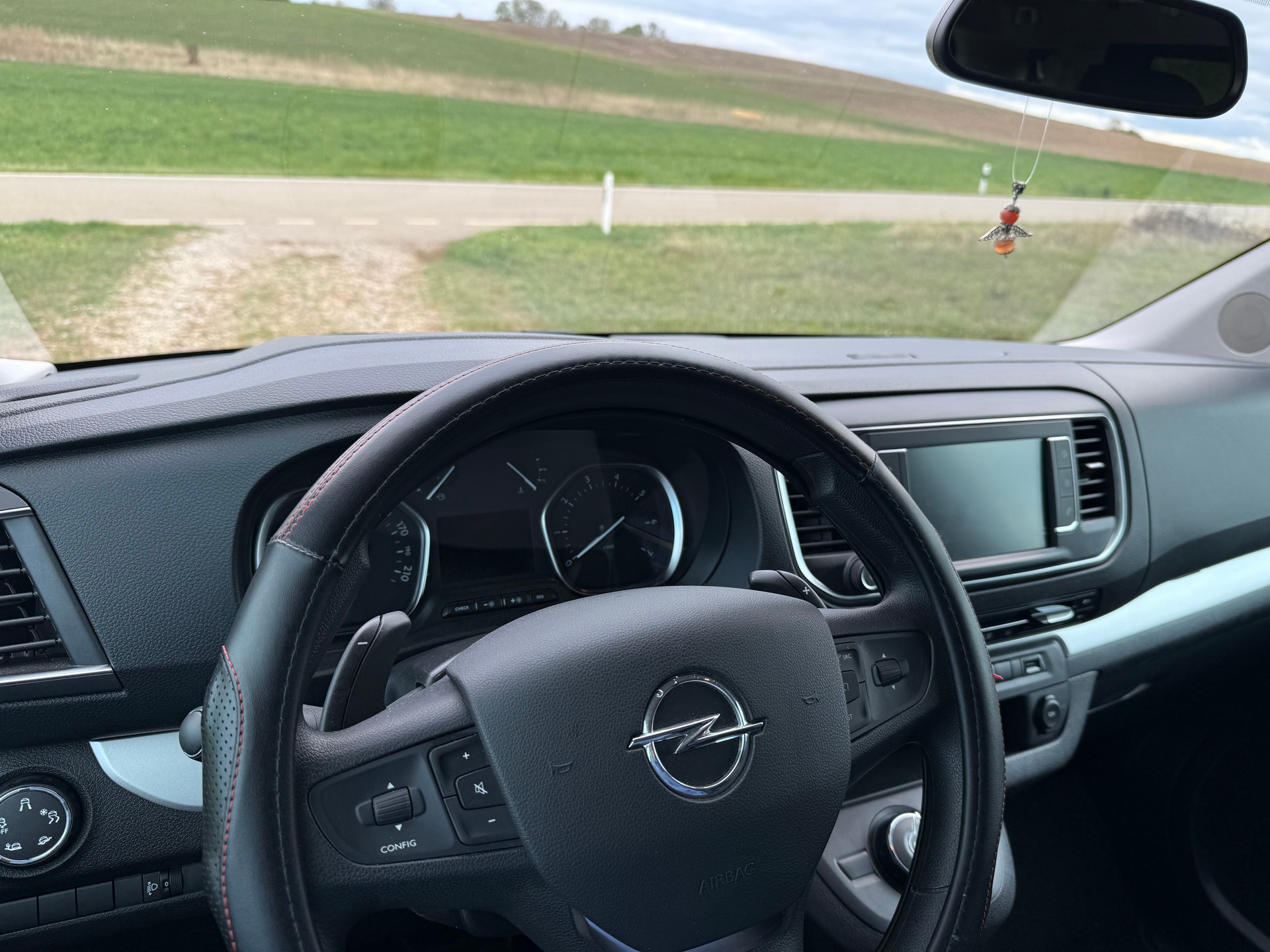 OPEL ZAFIRA-image-5