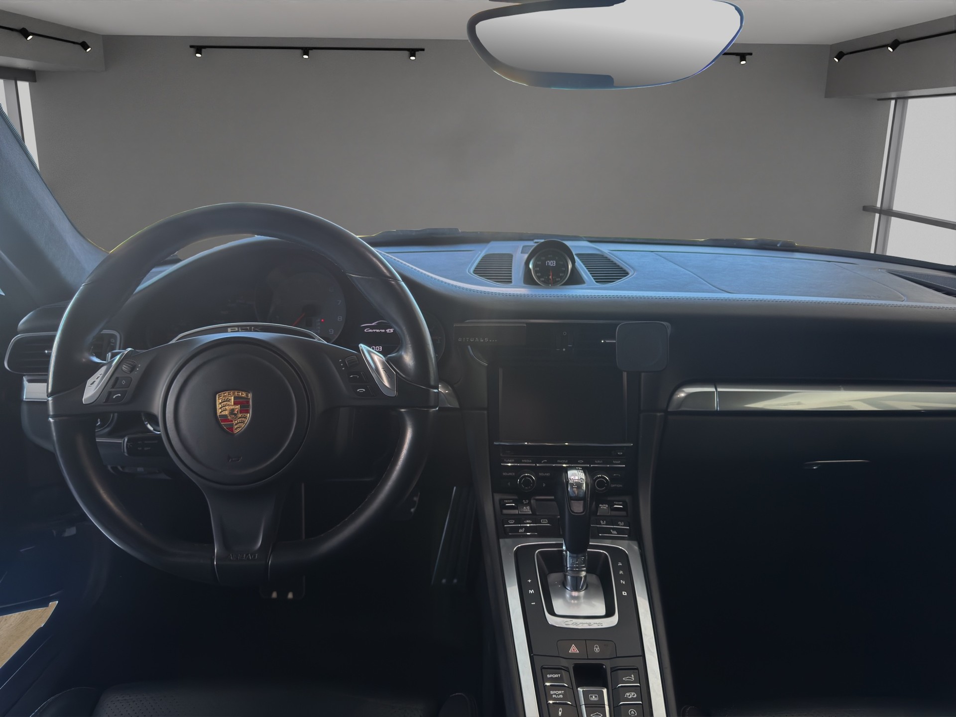 PORSCHE 911 Carrera 4S PDK-image-7
